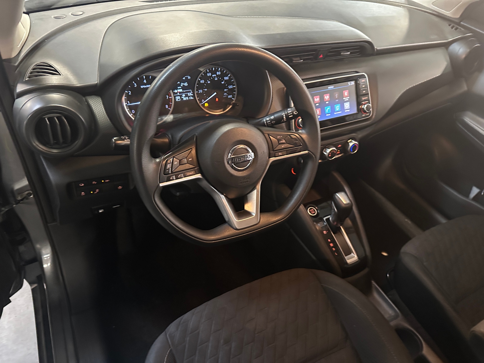Thumbnail: 2021 Nissan Kicks - 3