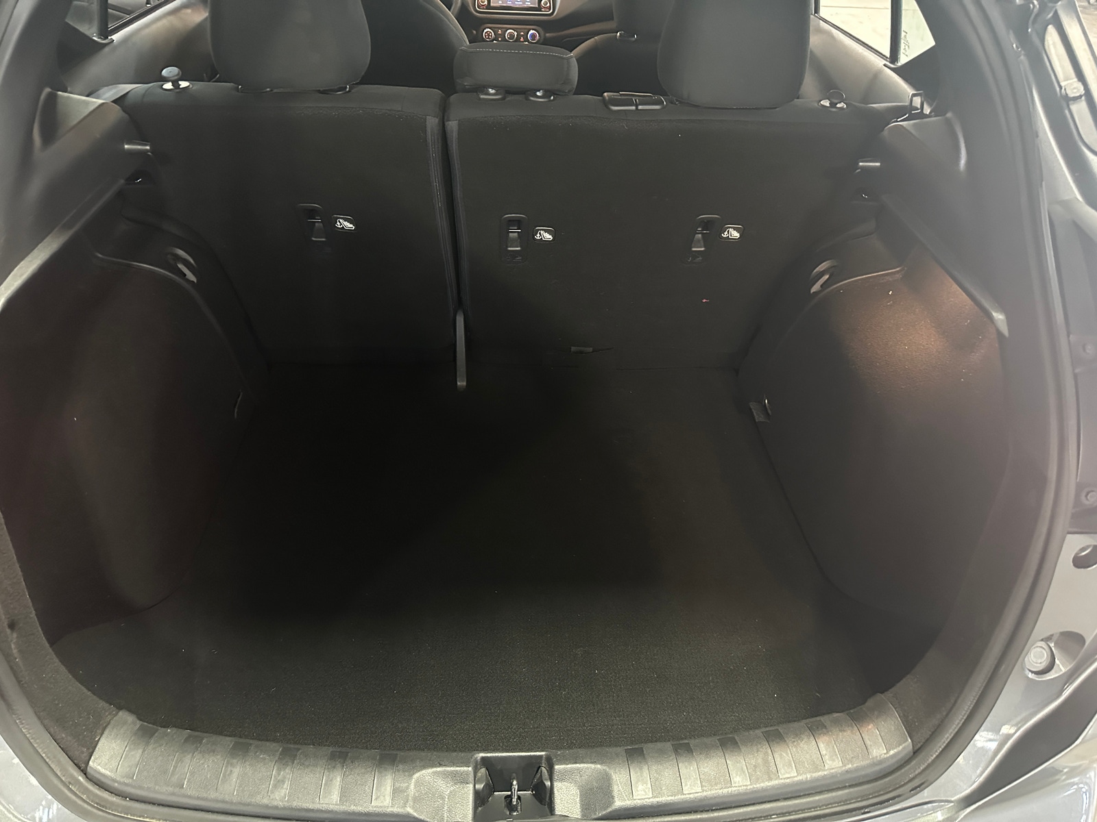 Thumbnail: 2021 Nissan Kicks - 7