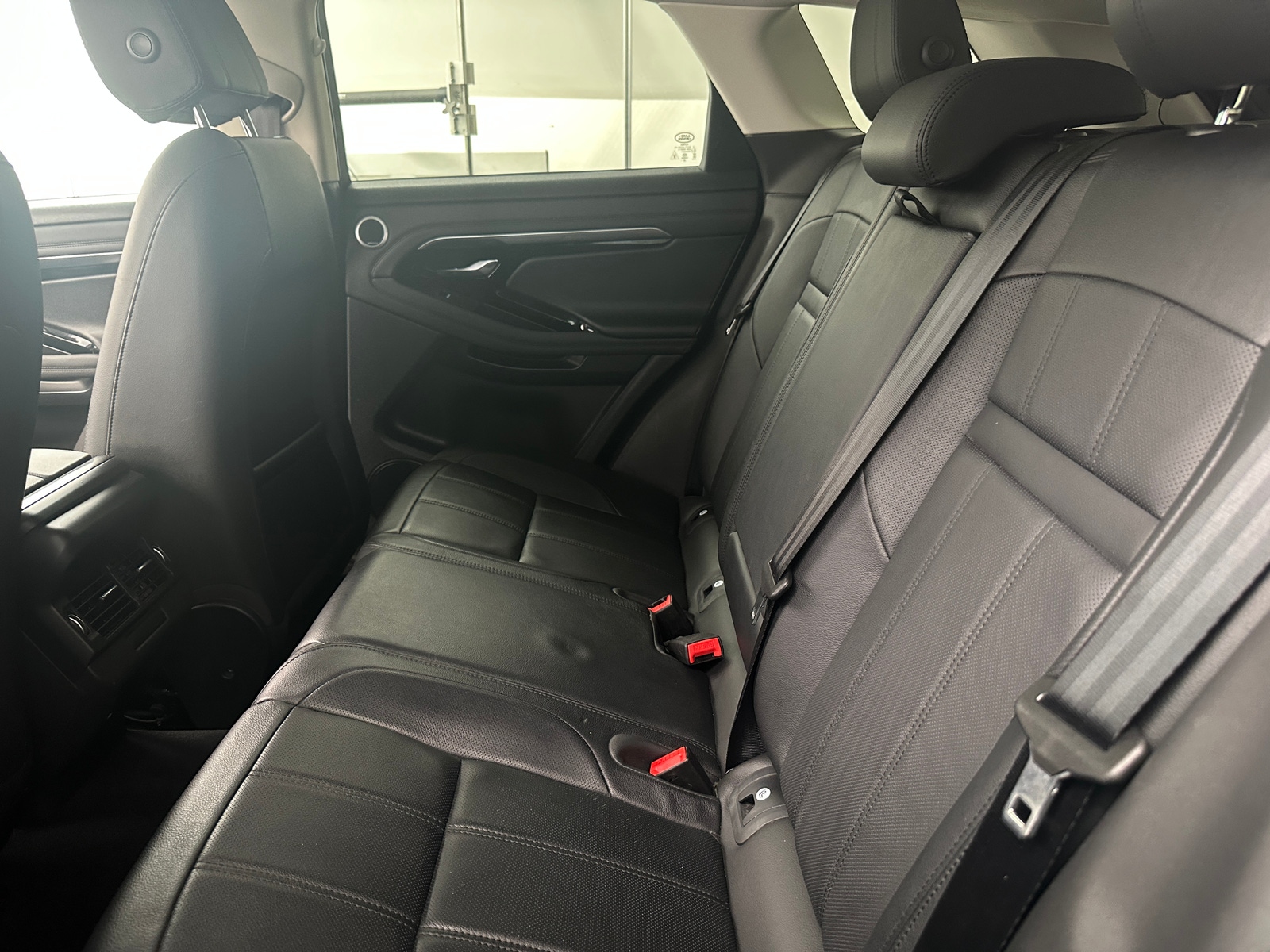 Thumbnail: 2021 Land Rover Range Rover Evoque - 5