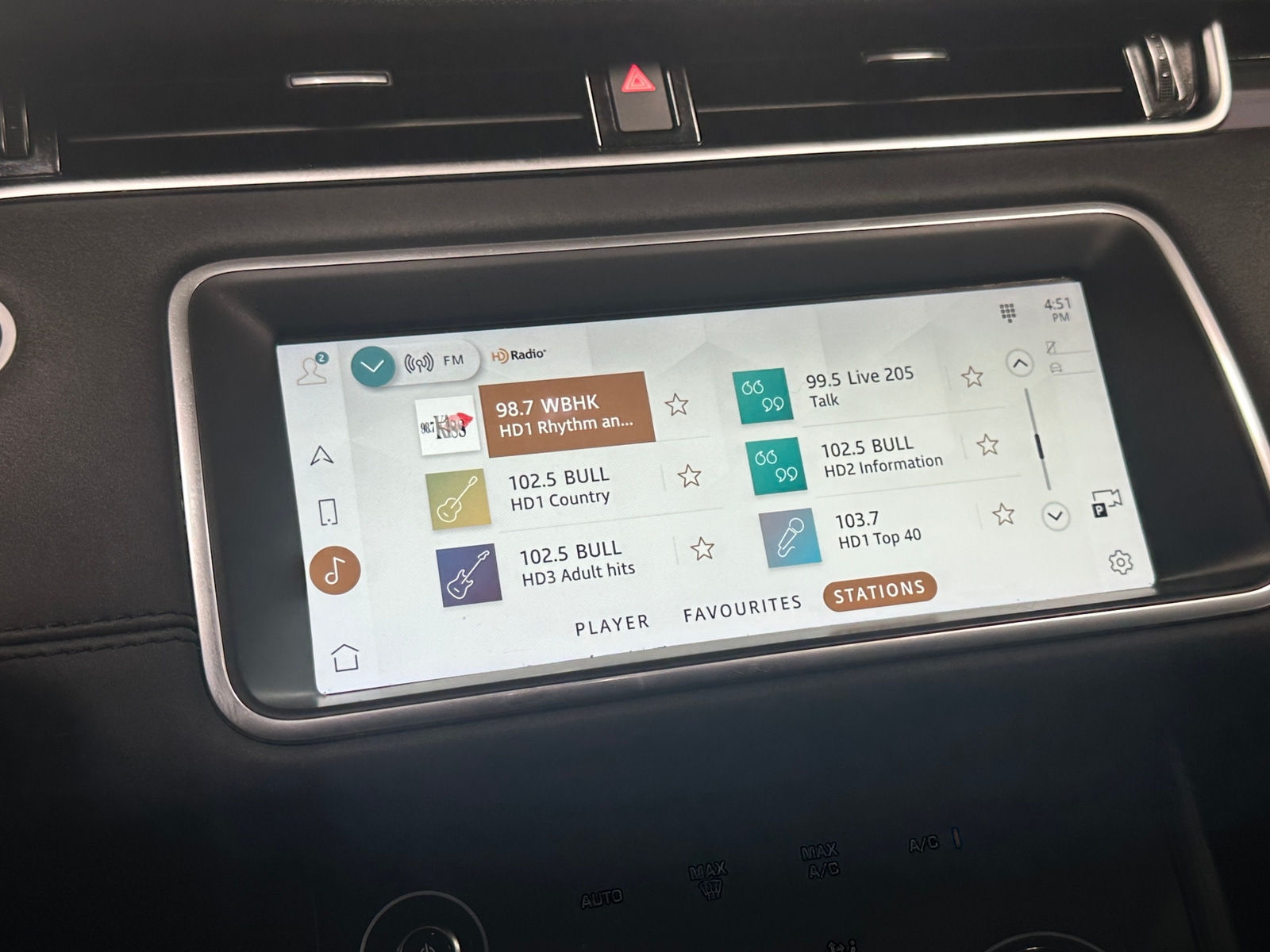 Thumbnail: 2021 Land Rover Range Rover Evoque - 3