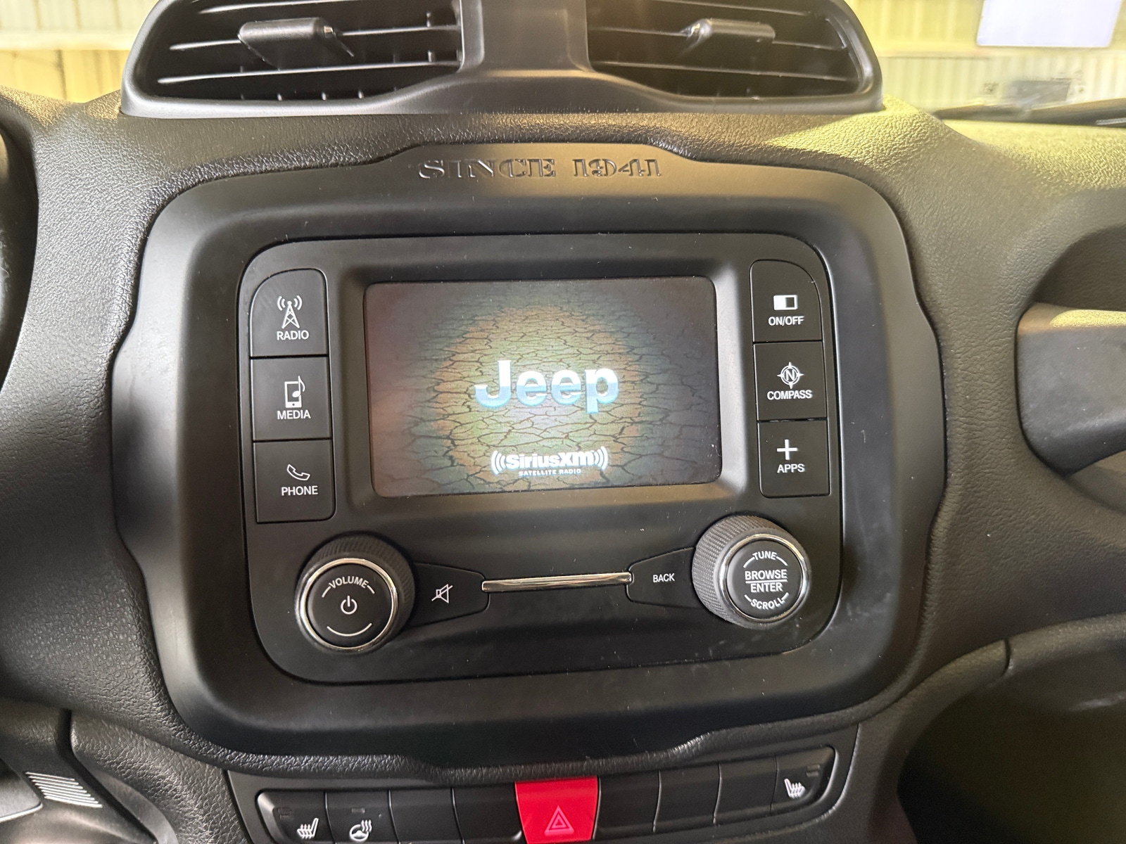 Thumbnail: 2017 Jeep Renegade - 3