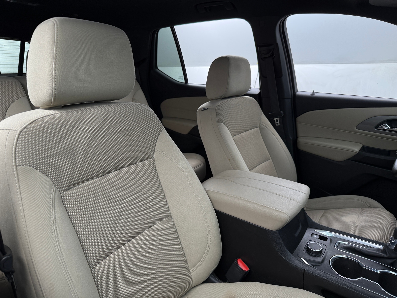 Thumbnail: 2023 Chevrolet Traverse - 2