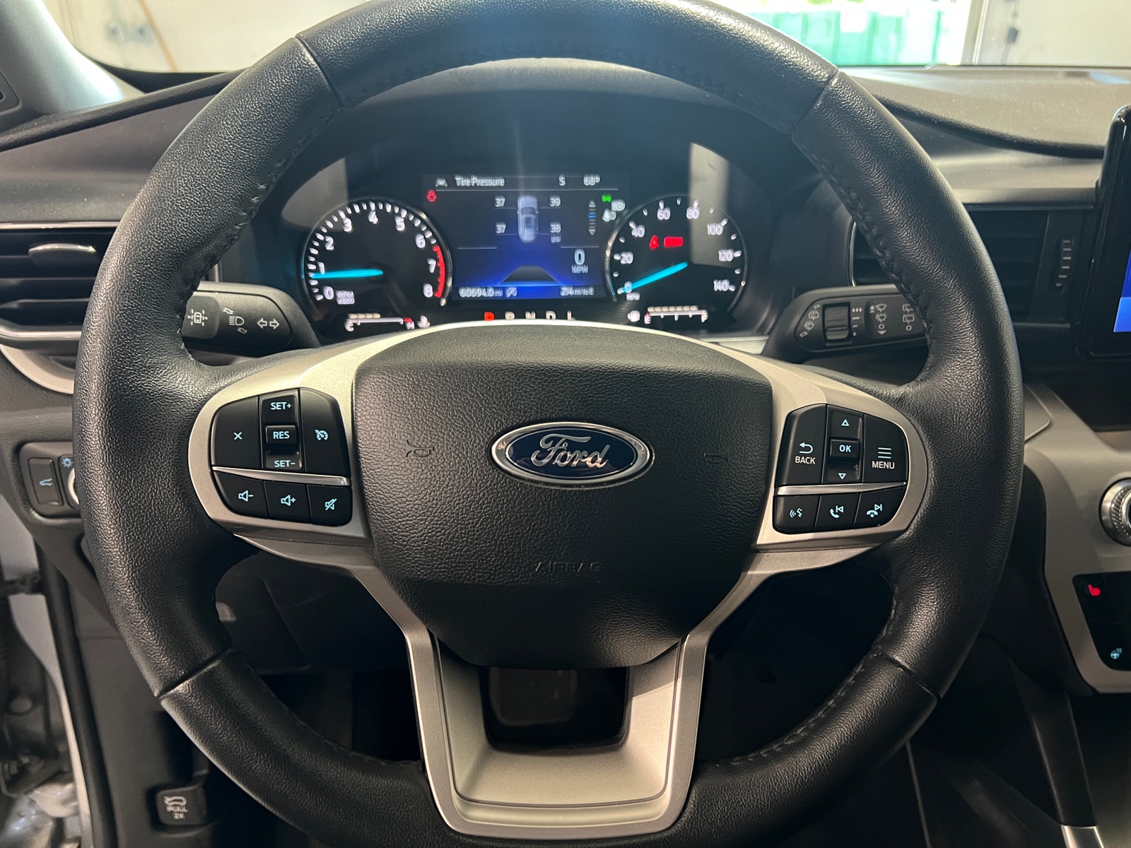 Thumbnail: 2023 Ford Explorer - 4