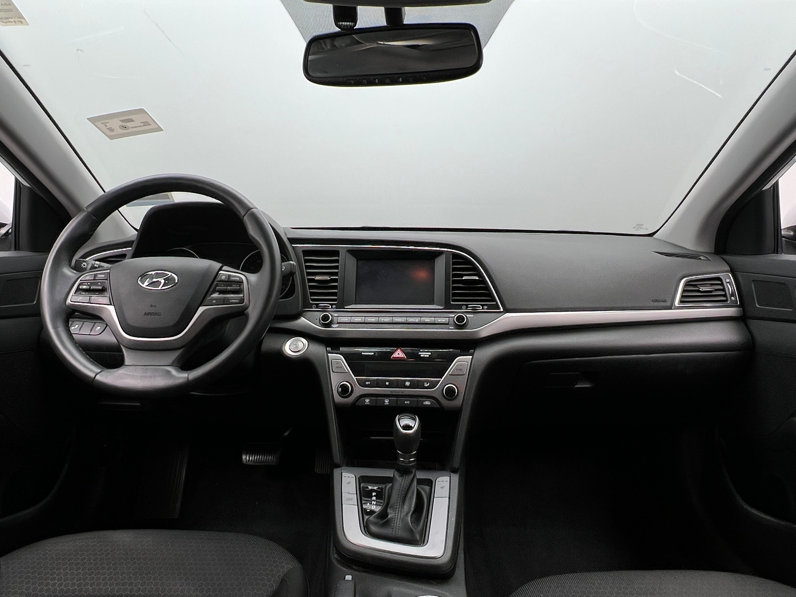 Thumbnail: 2017 Hyundai Elantra - 3