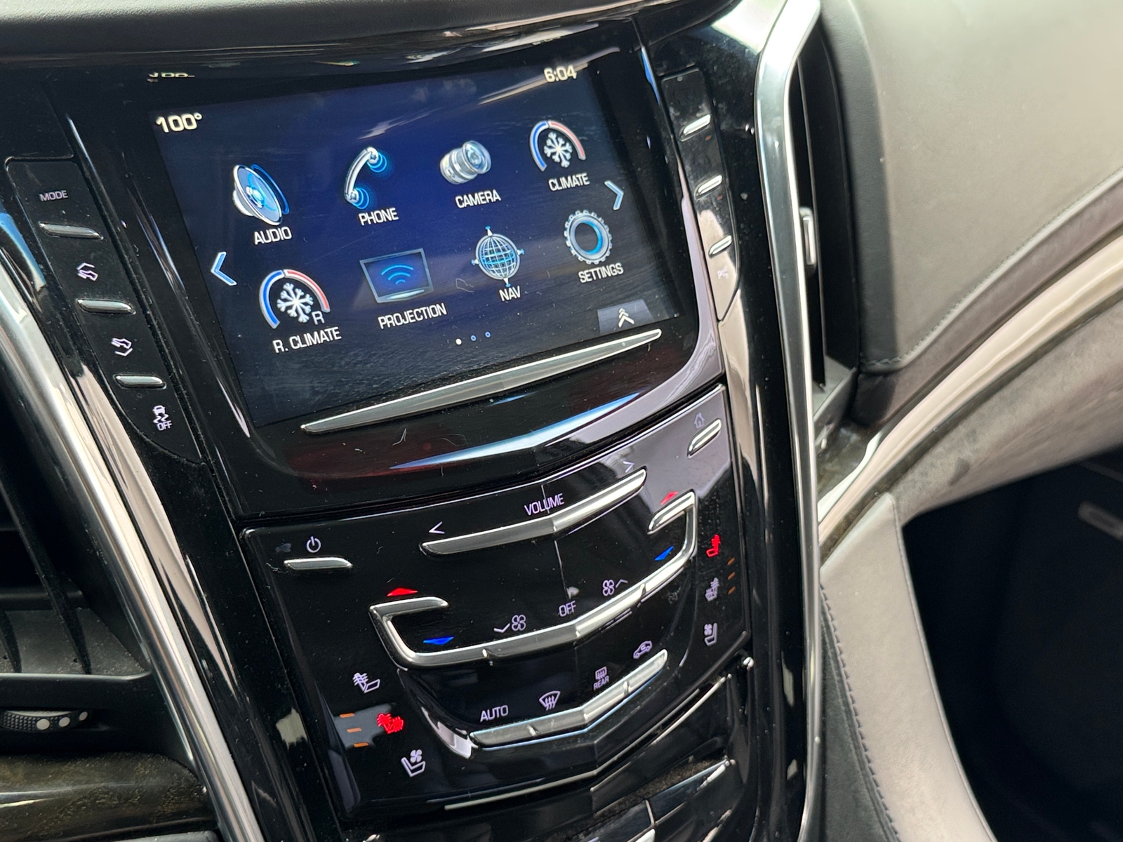 Thumbnail: 2019 Cadillac Escalade - 3