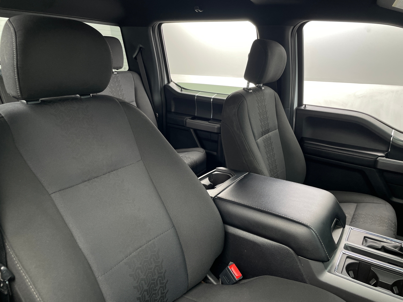 Thumbnail: 2019 Ford Econoline - 2