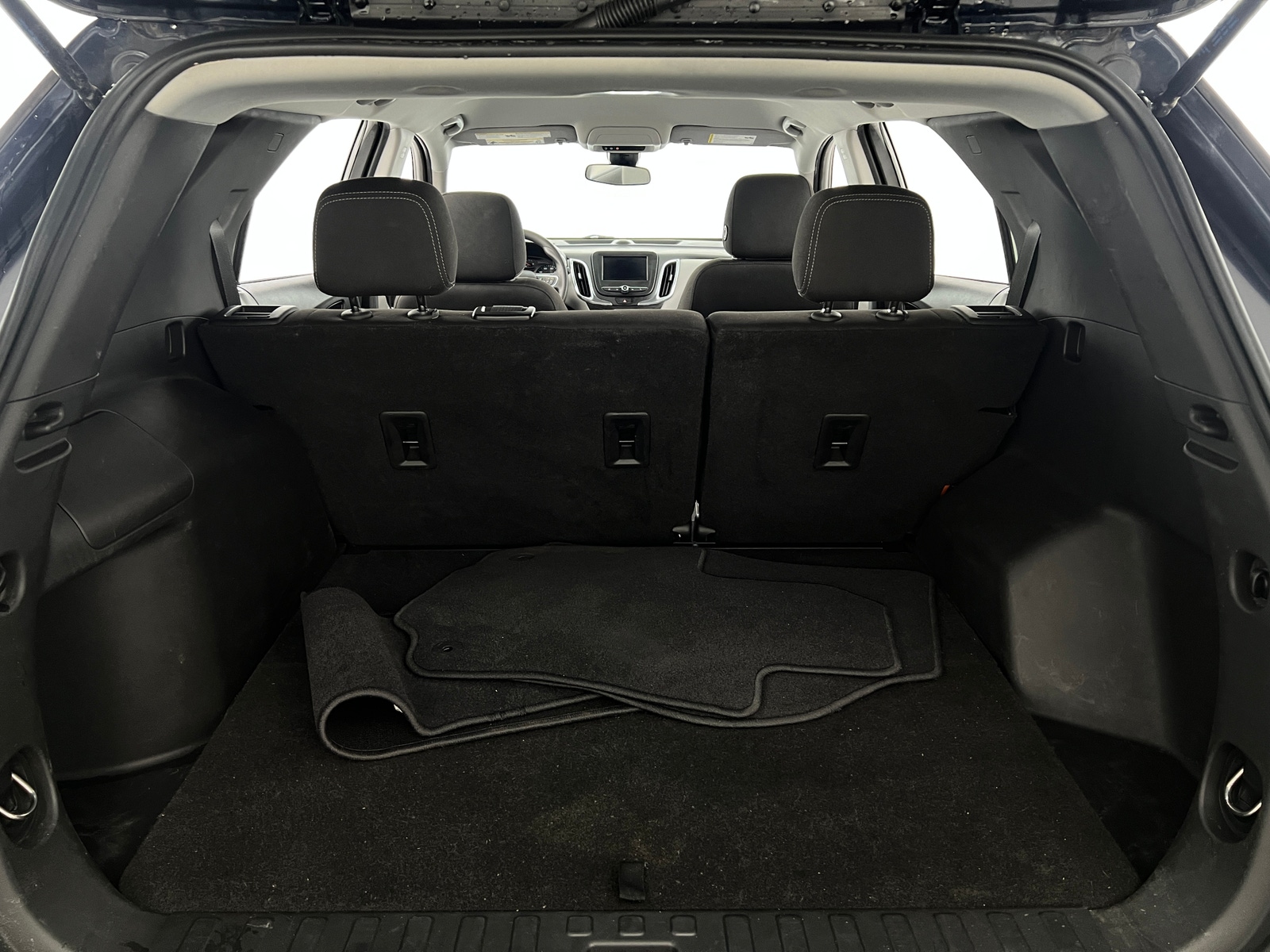 Thumbnail: 2021 Chevrolet Equinox - 7