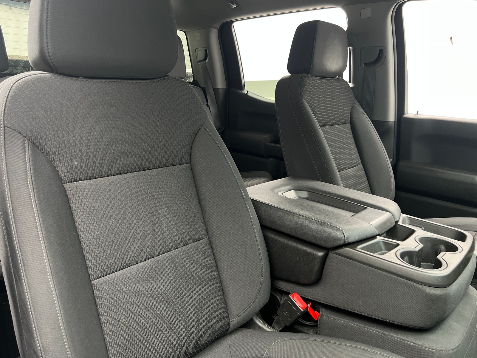Thumbnail: 2021 Chevrolet Silverado 1500 - 2
