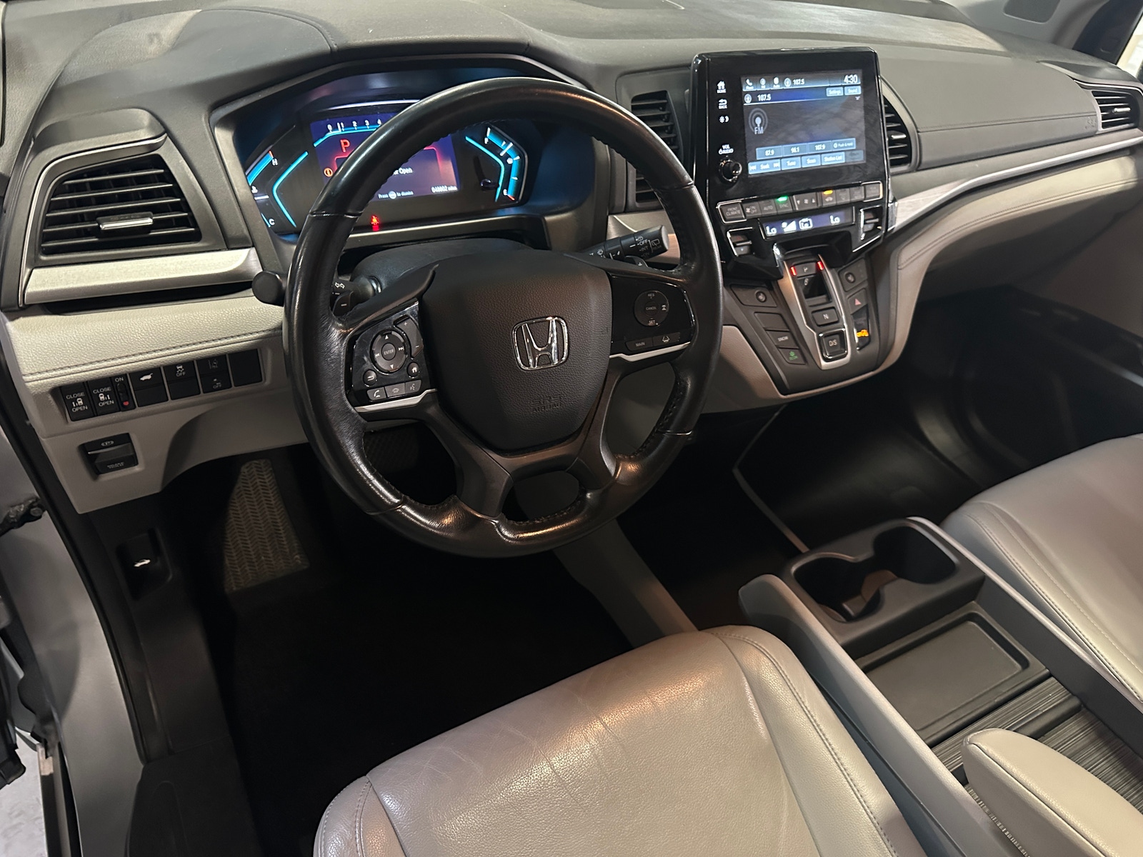 Thumbnail: 2019 Honda Odyssey - 2