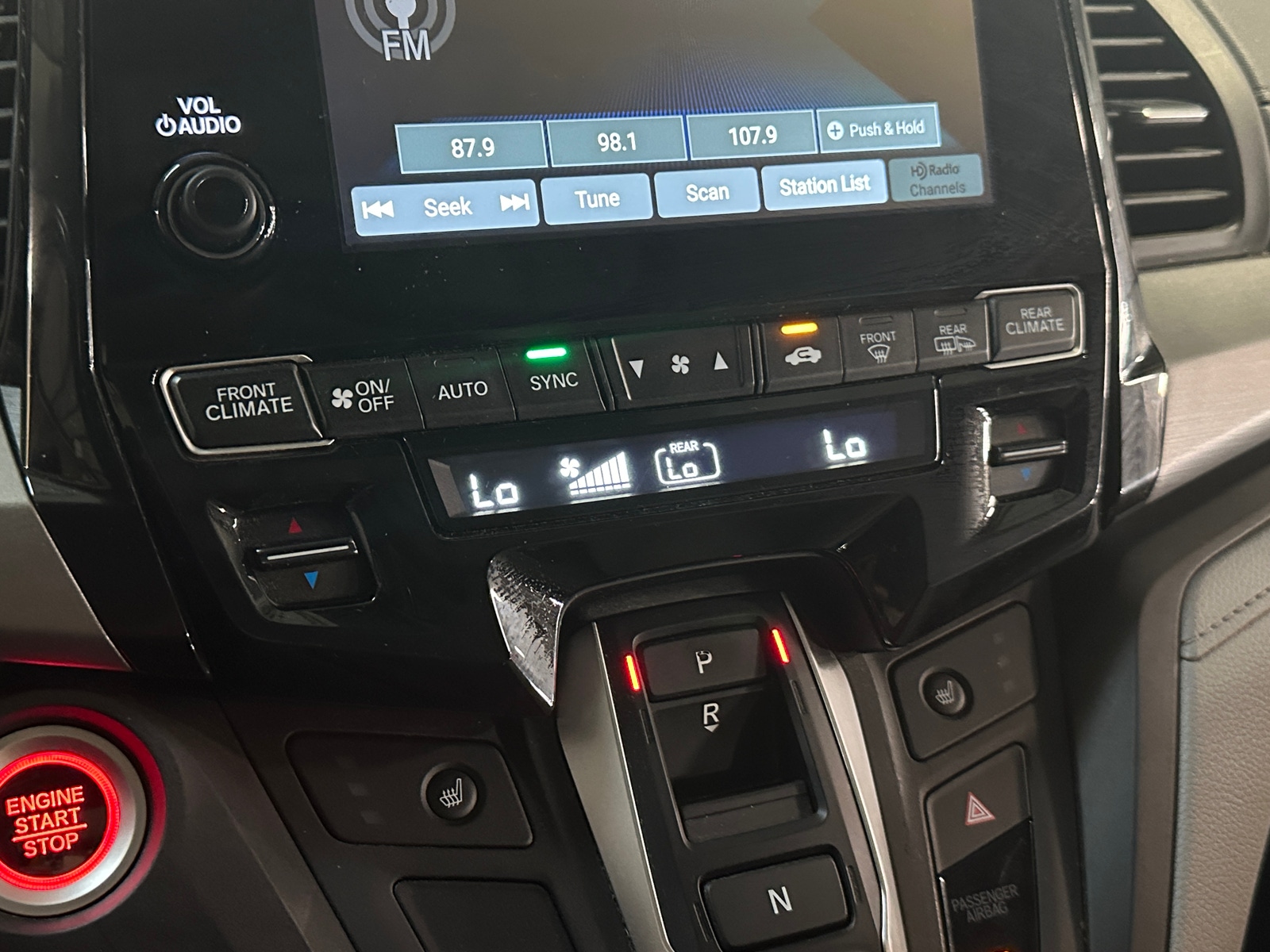 Thumbnail: 2019 Honda Odyssey - 3