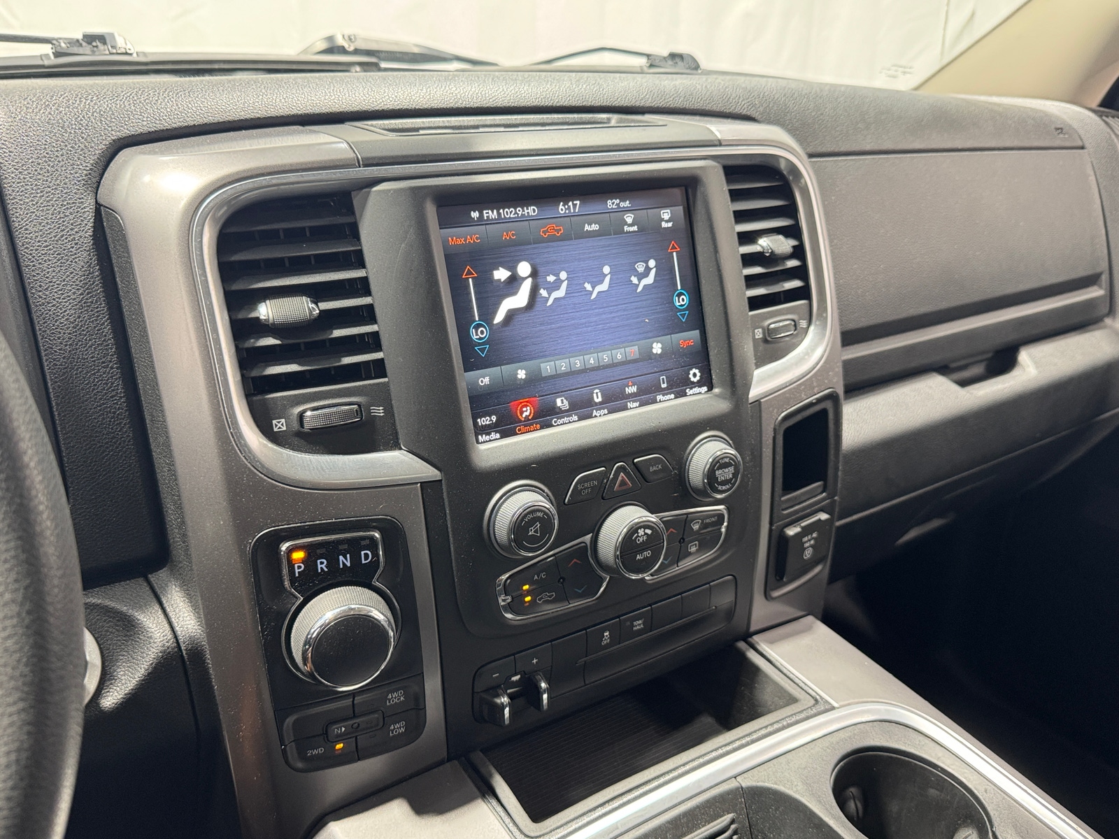 Thumbnail: 2023 RAM 1500 Classic - 4