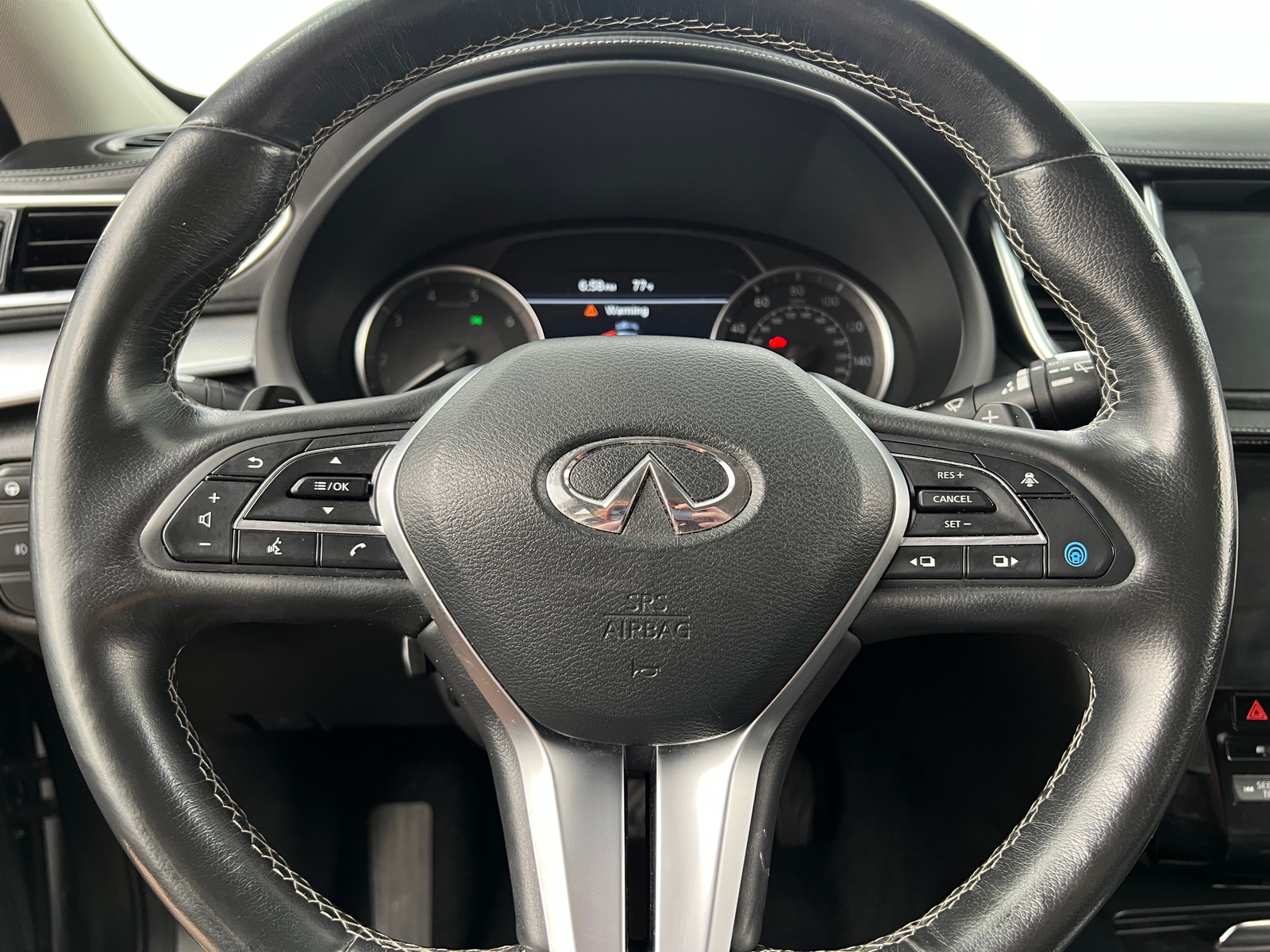 Thumbnail: 2019 INFINITI QX50 - 4