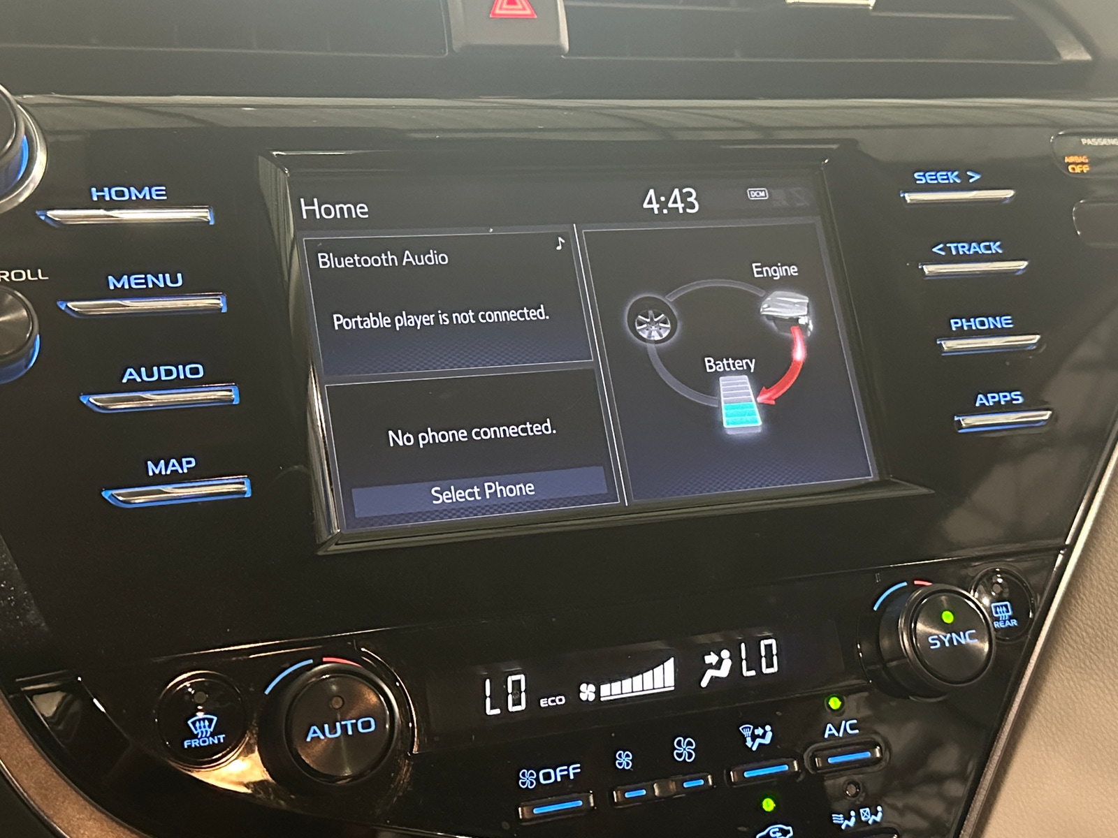 Thumbnail: 2019 Toyota Camry - 4