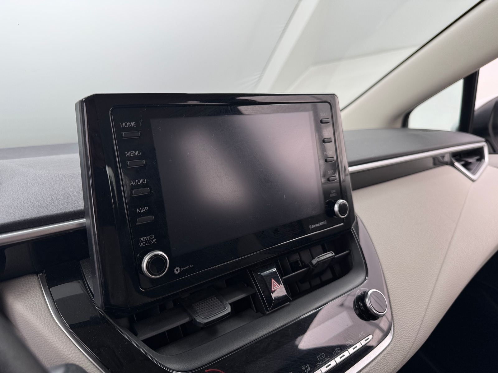 Thumbnail: 2022 Toyota Corolla - 4