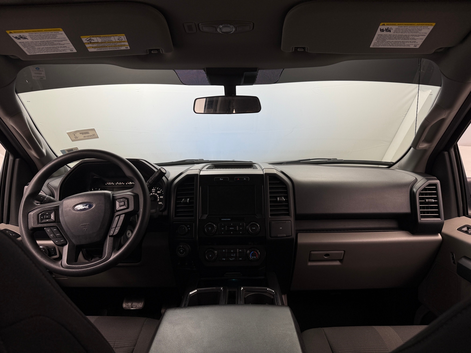 Thumbnail: 2019 Ford Econoline - 3