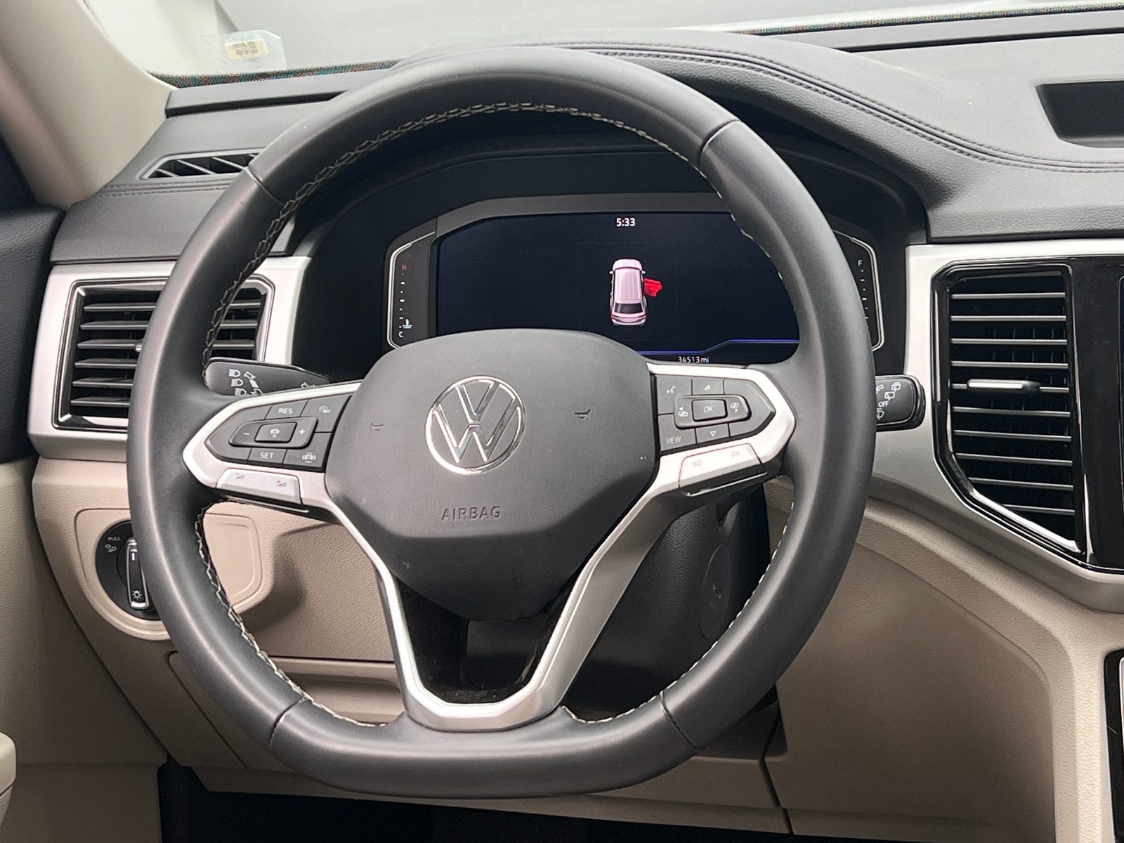 Thumbnail: 2023 Volkswagen Atlas - 4