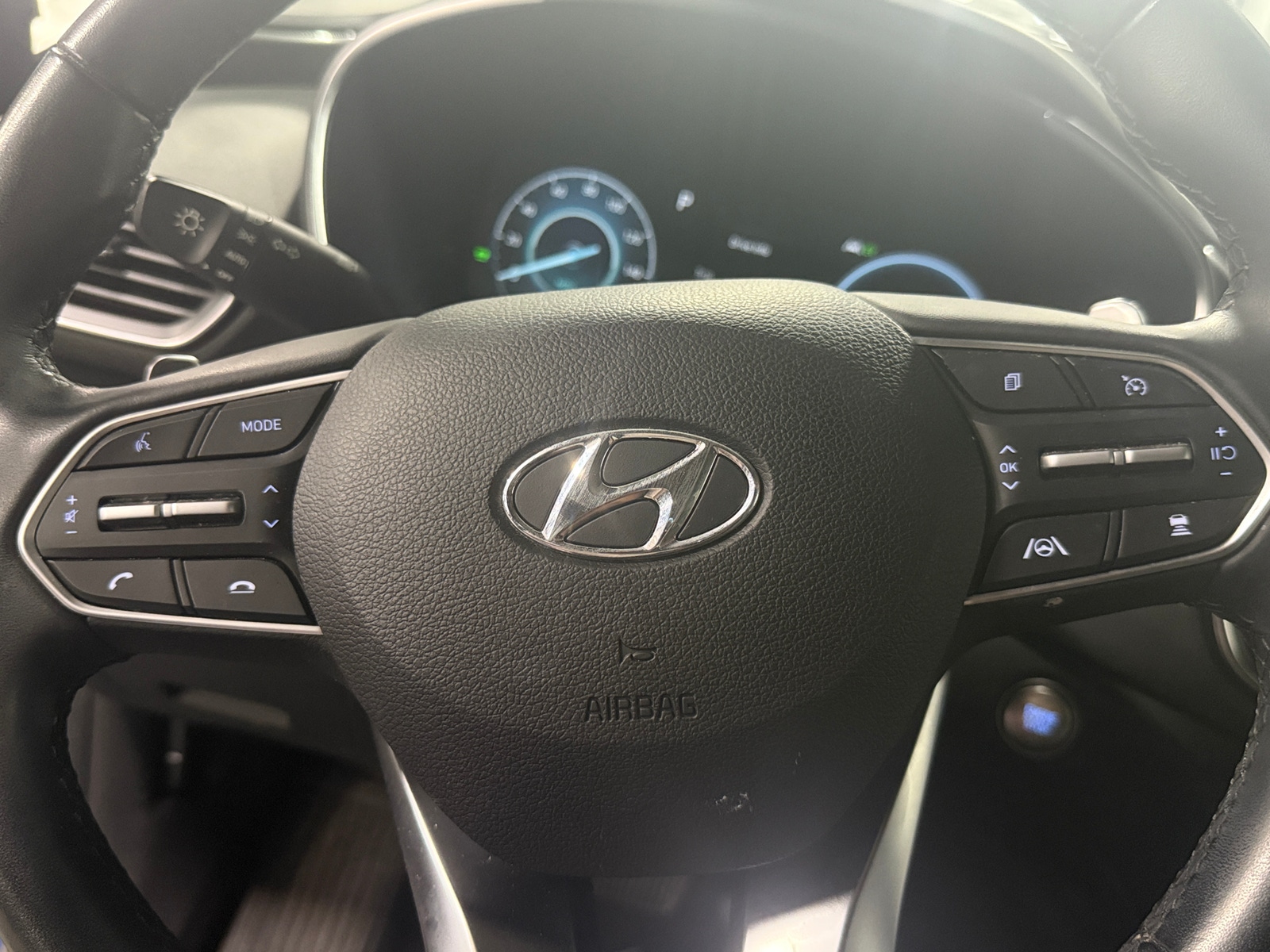 Thumbnail: 2023 Hyundai Santa Fe - 5