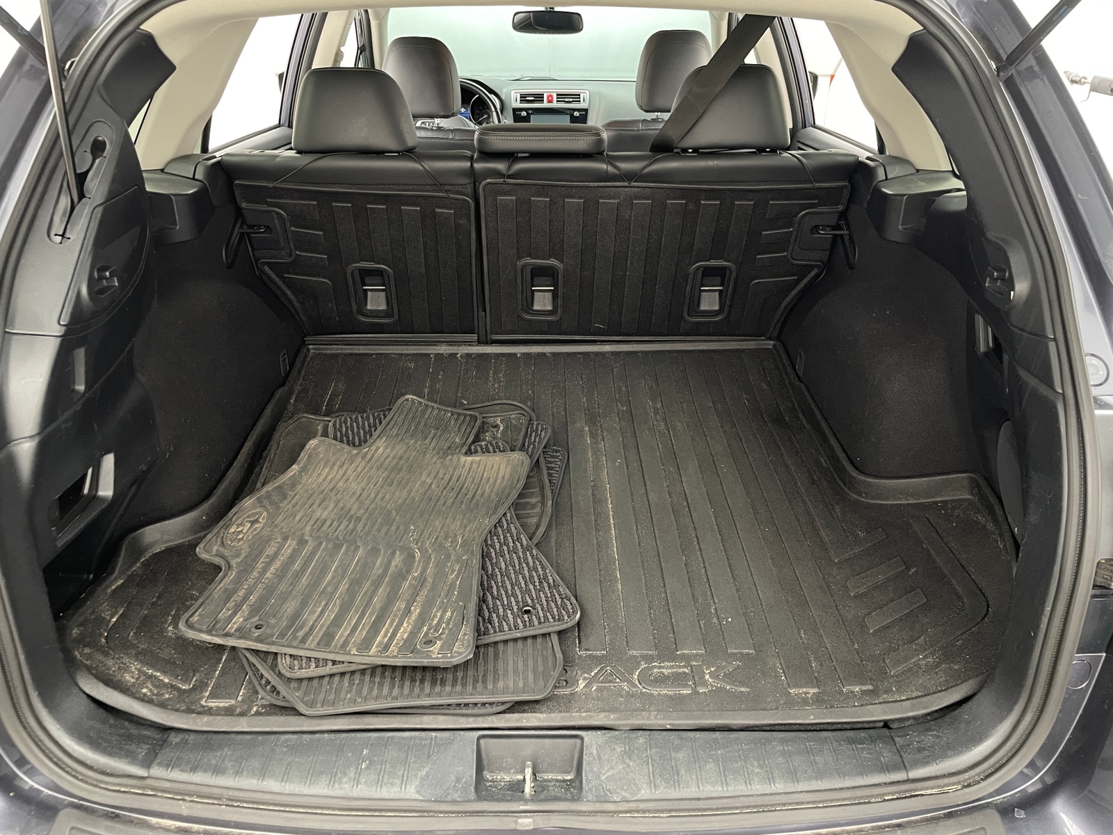 Thumbnail: 2015 Subaru Outback - 6
