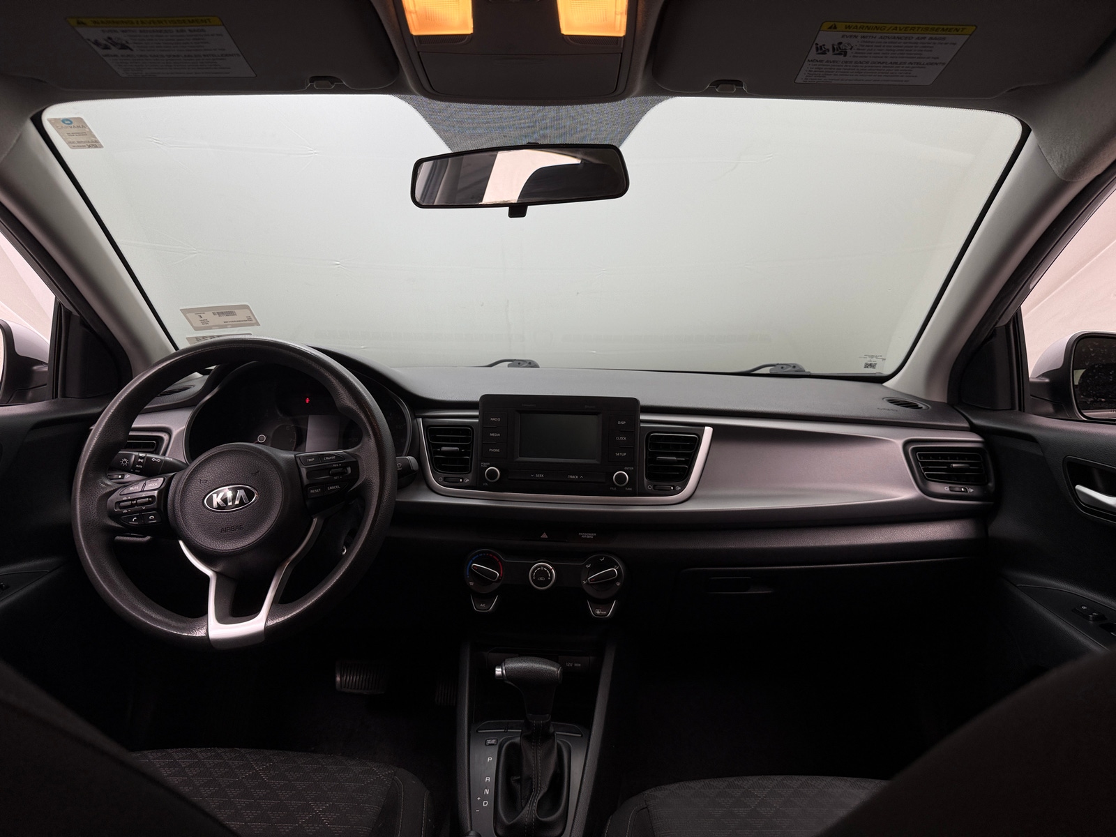 Thumbnail: 2018 Kia Rio - 3