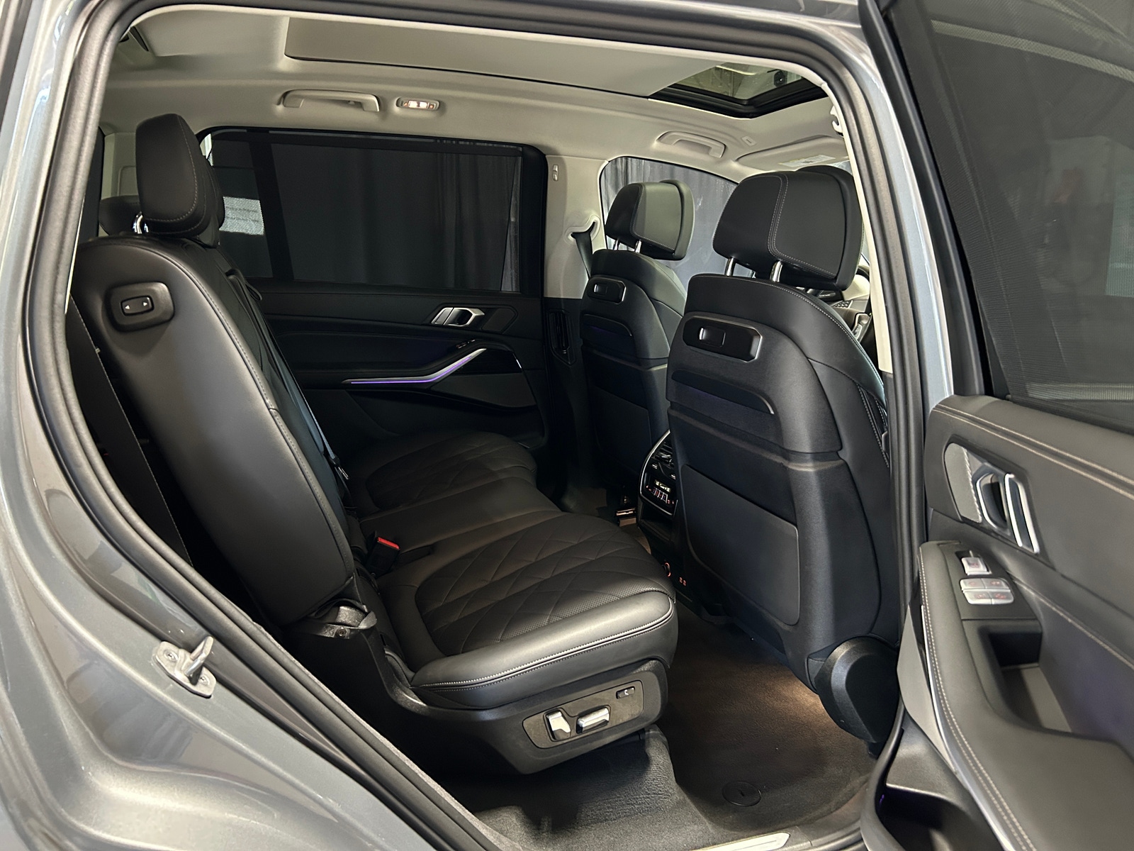 Thumbnail: 2024 BMW X7 - 5