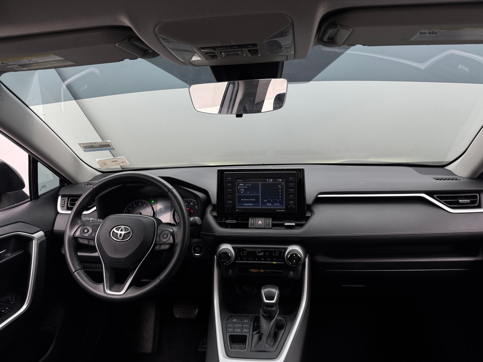 Thumbnail: 2021 Toyota RAV4 - 3