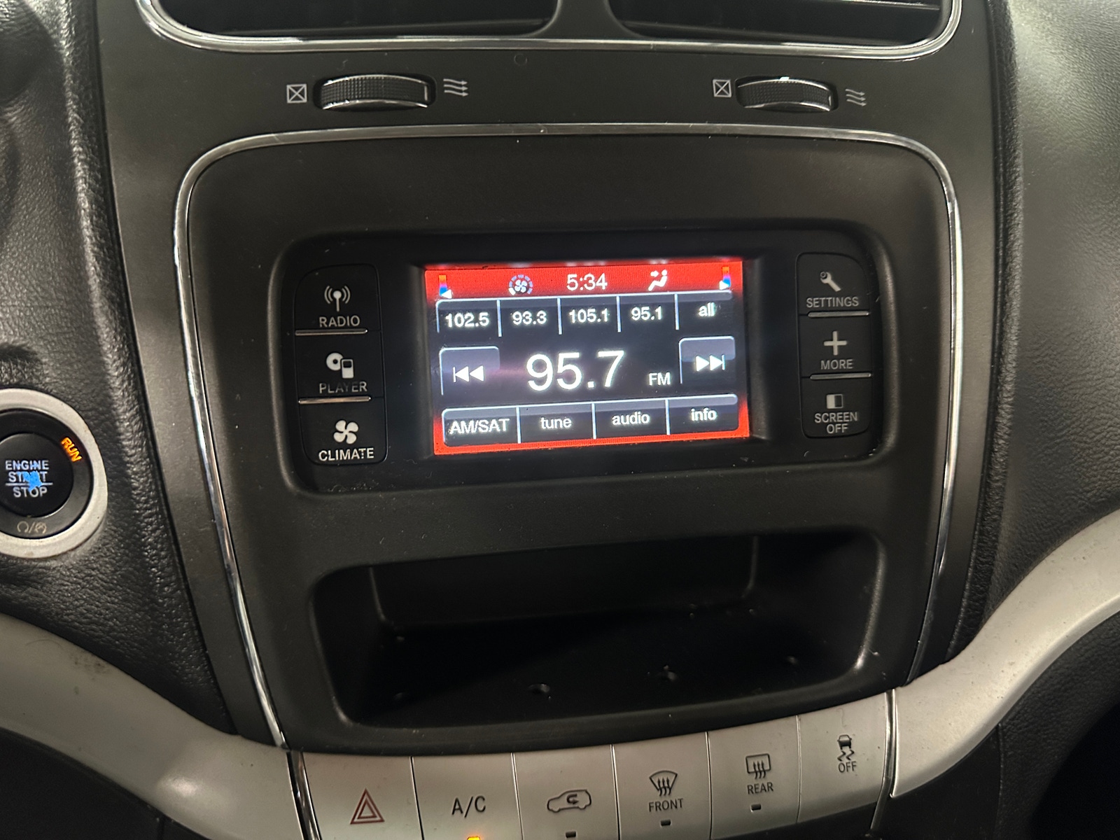 Thumbnail: 2019 Dodge Journey - 4