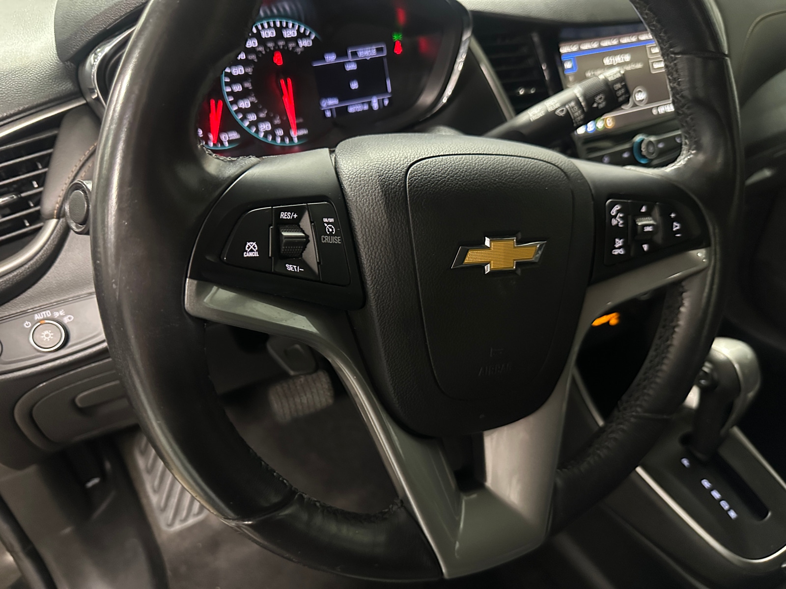 Thumbnail: 2019 Chevrolet Trax - 5