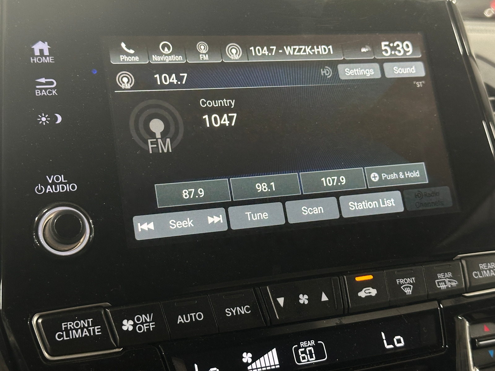 Thumbnail: 2019 Honda Odyssey - 3