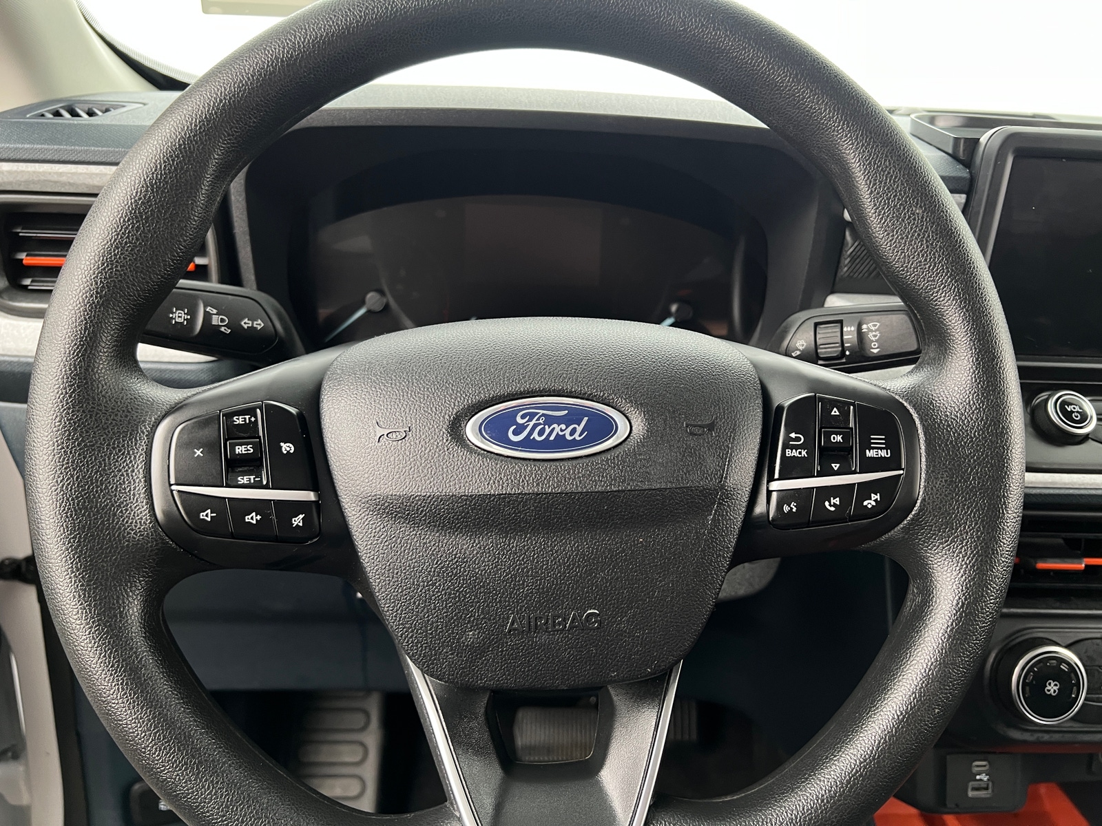 Thumbnail: 2022 Ford Maverick - 5