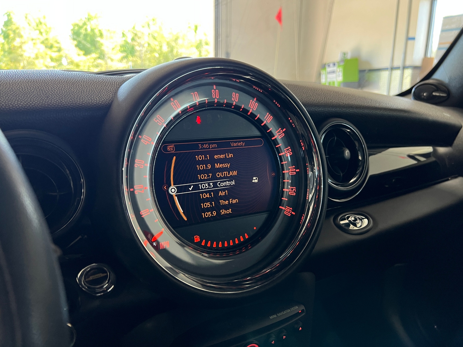 Thumbnail: 2014 MINI Cooper Convertible - 4
