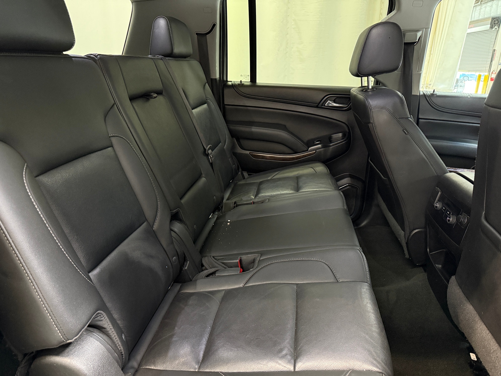 Thumbnail: 2018 Chevrolet Suburban - 5