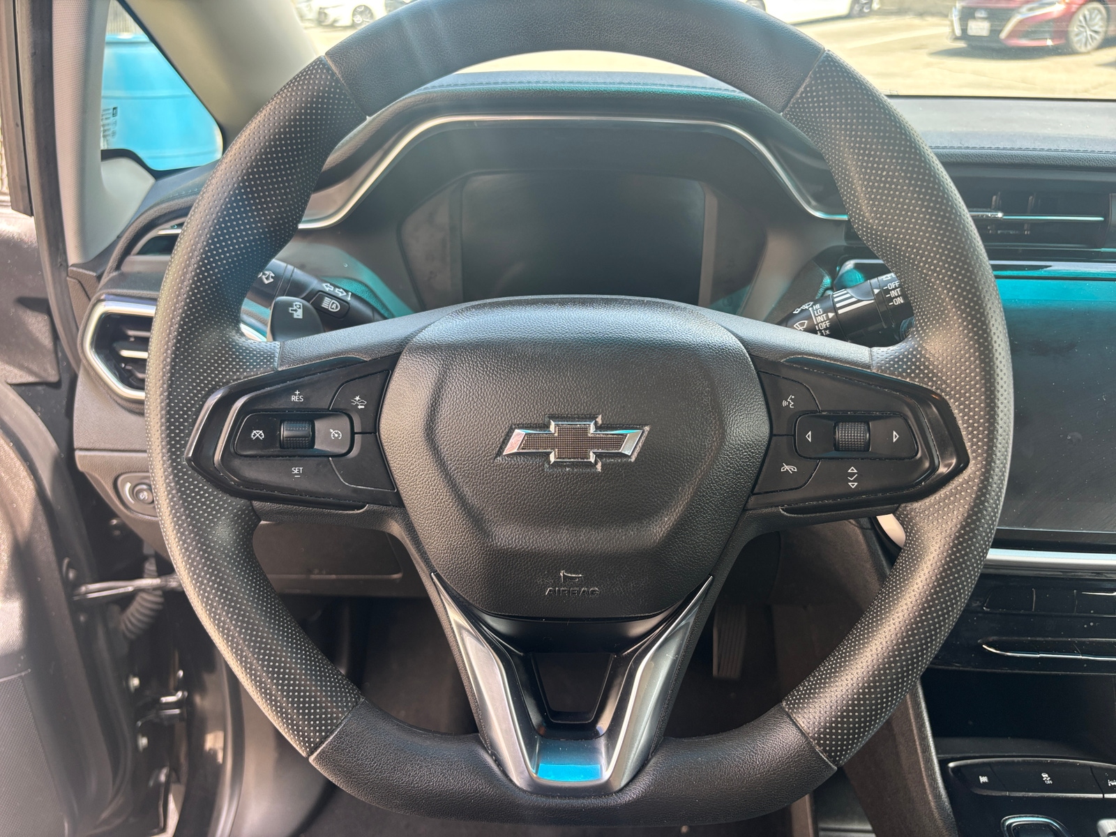 Thumbnail: 2023 Chevrolet Bolt EV - 5