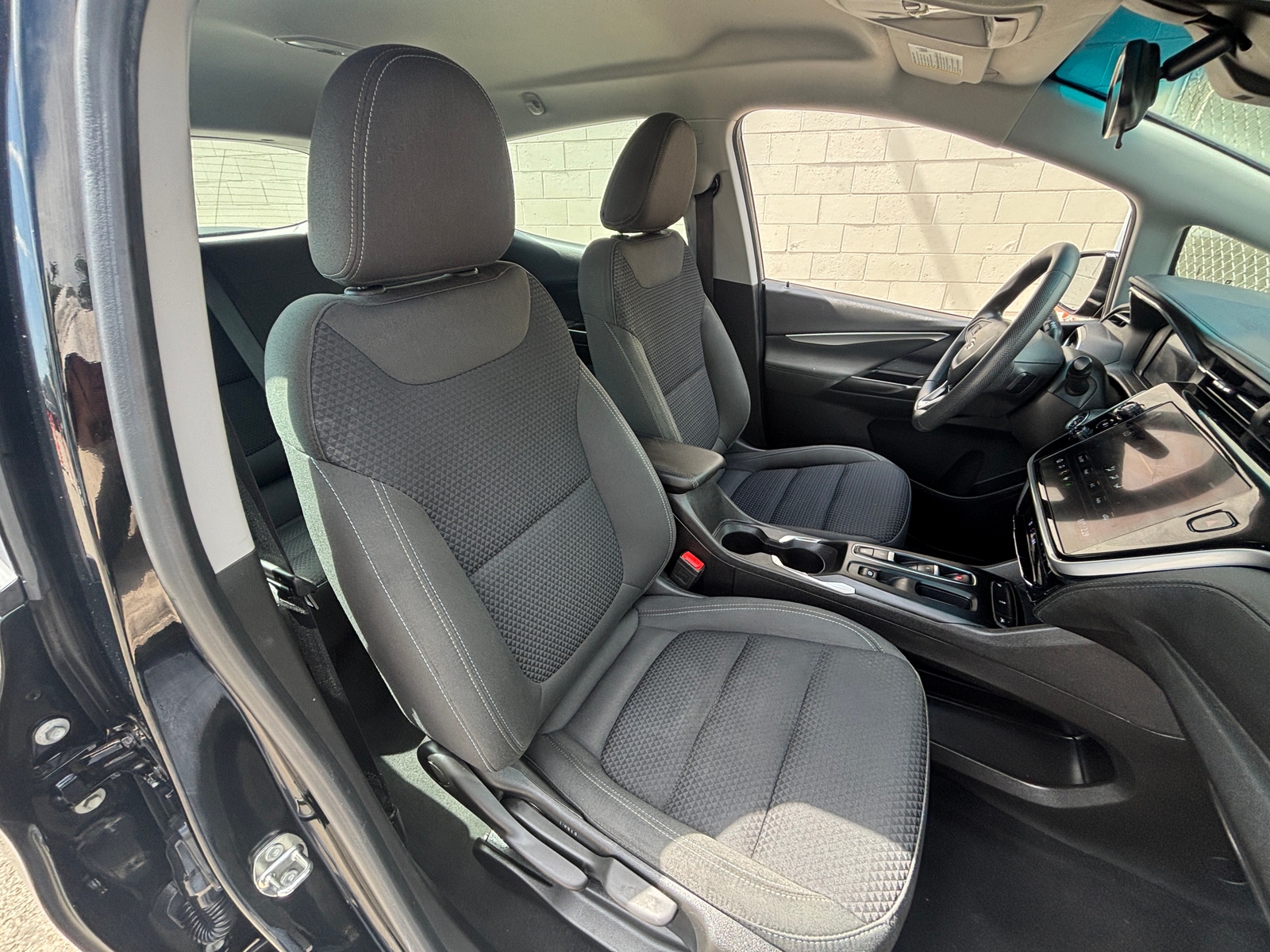 Thumbnail: 2023 Chevrolet Bolt EV - 2
