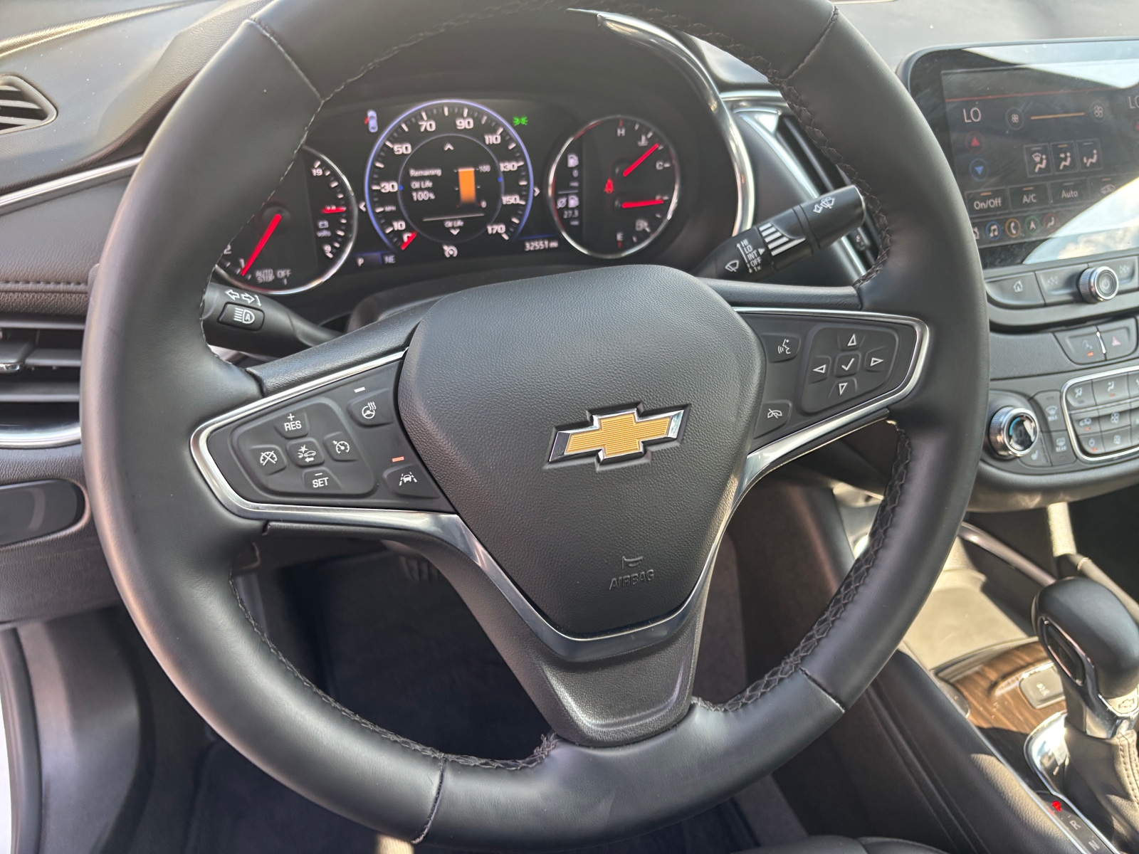 Thumbnail: 2024 Chevrolet Malibu - 5