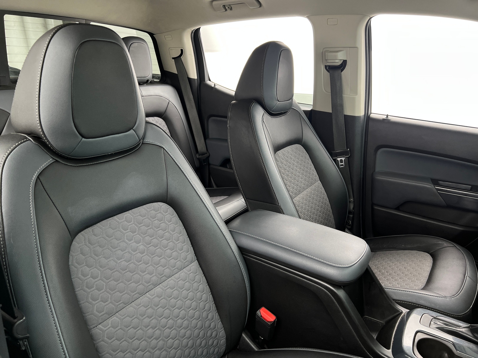 Thumbnail: 2018 Chevrolet Colorado - 2