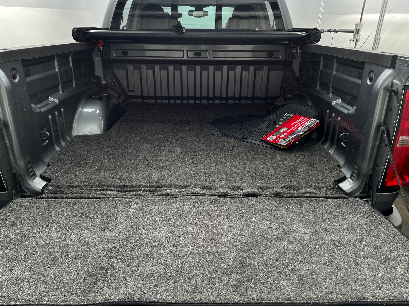 Thumbnail: 2018 Chevrolet Colorado - 7