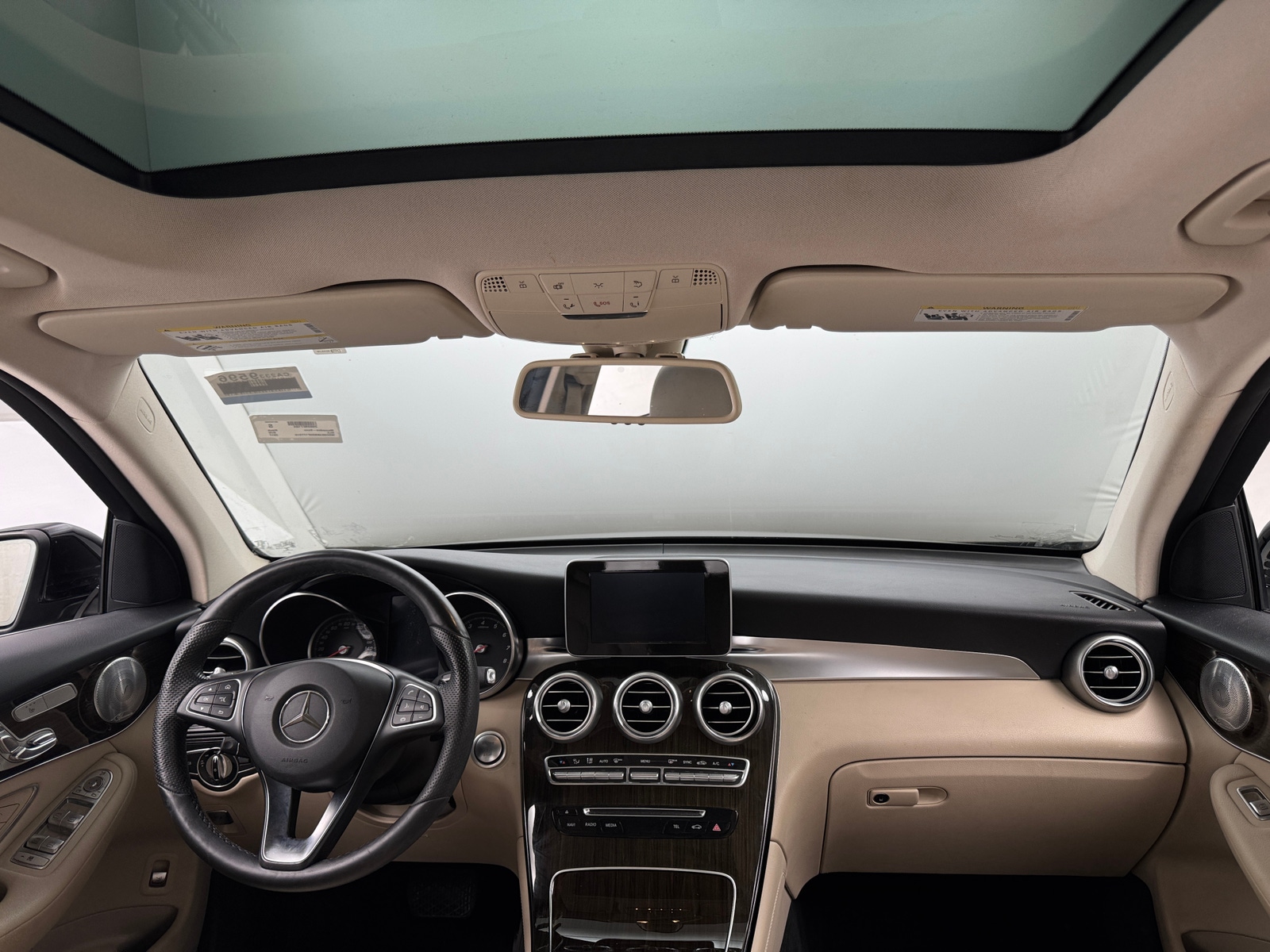 Thumbnail: 2017 Mercedes-Benz GLC - 2