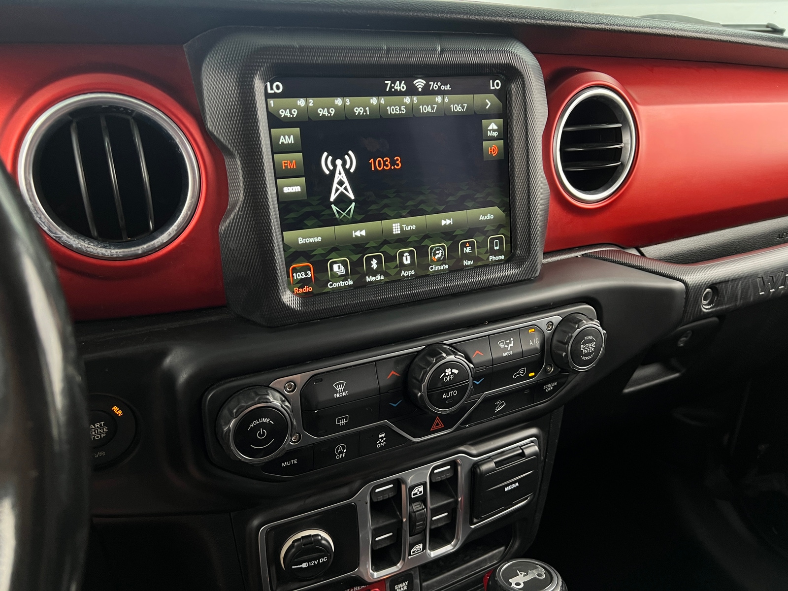Thumbnail: 2018 Jeep Wrangler - 3