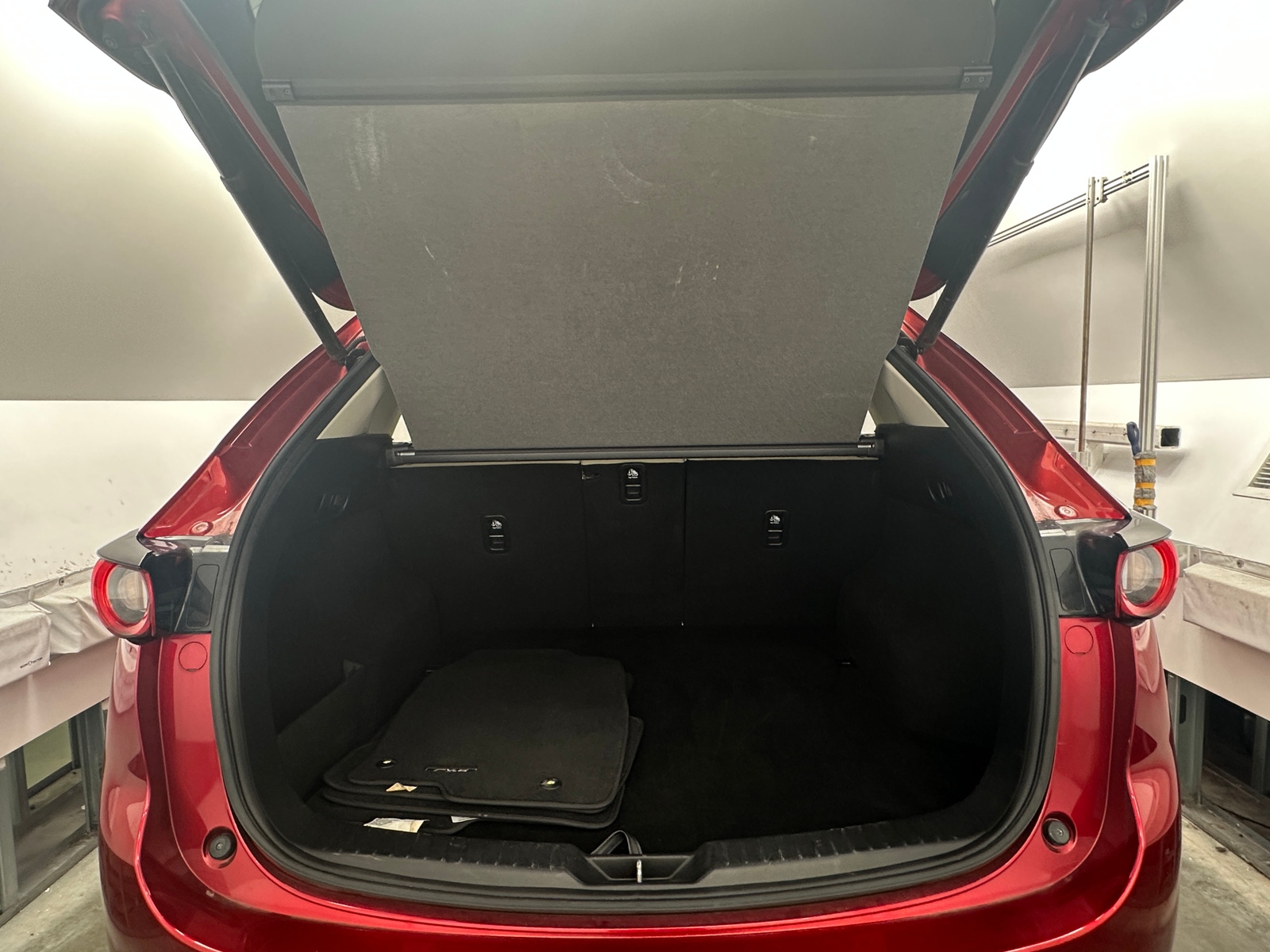 Thumbnail: 2018 Mazda CX-5 - 6