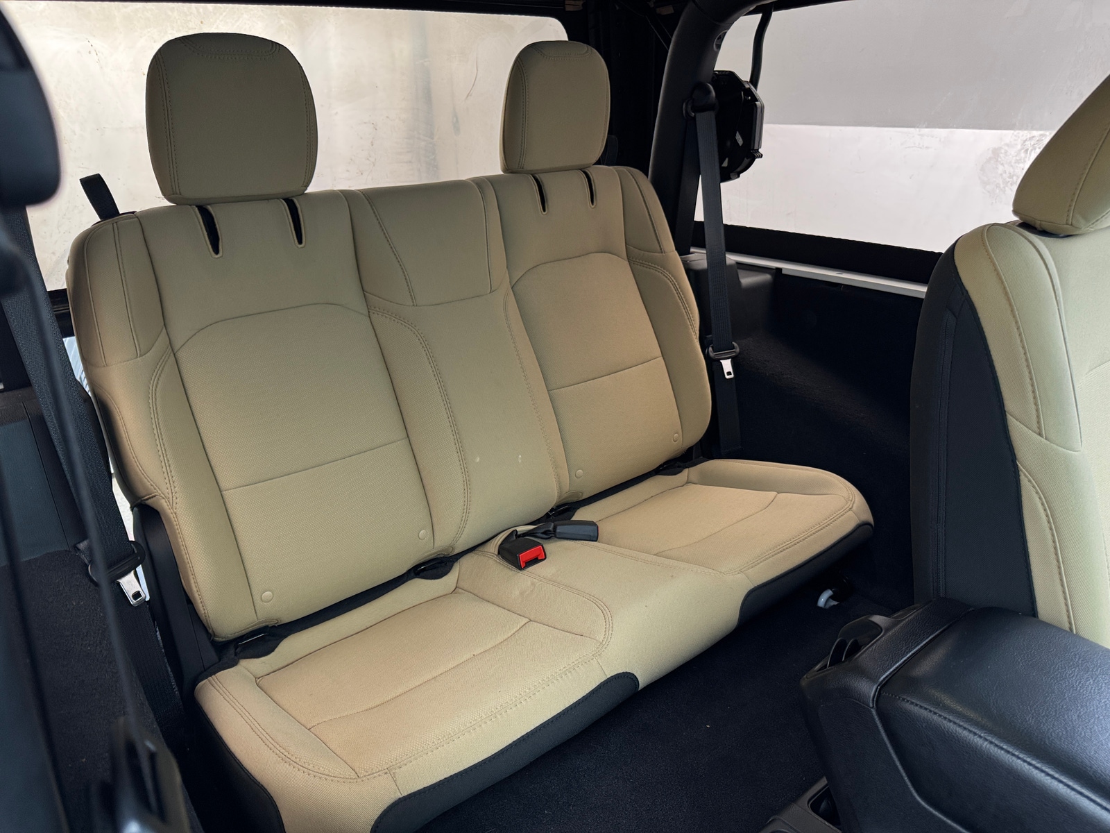 Thumbnail: 2021 Jeep Wrangler - 6