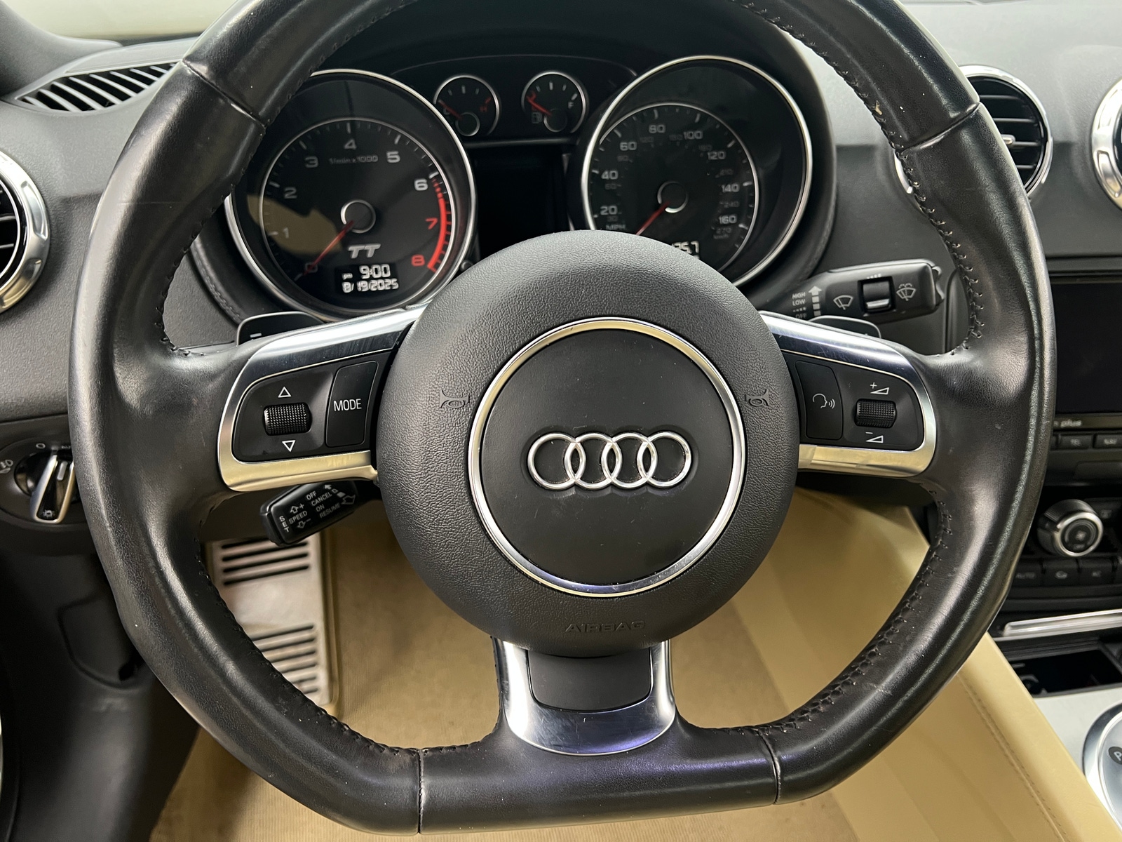 Thumbnail: 2011 Audi TT - 4