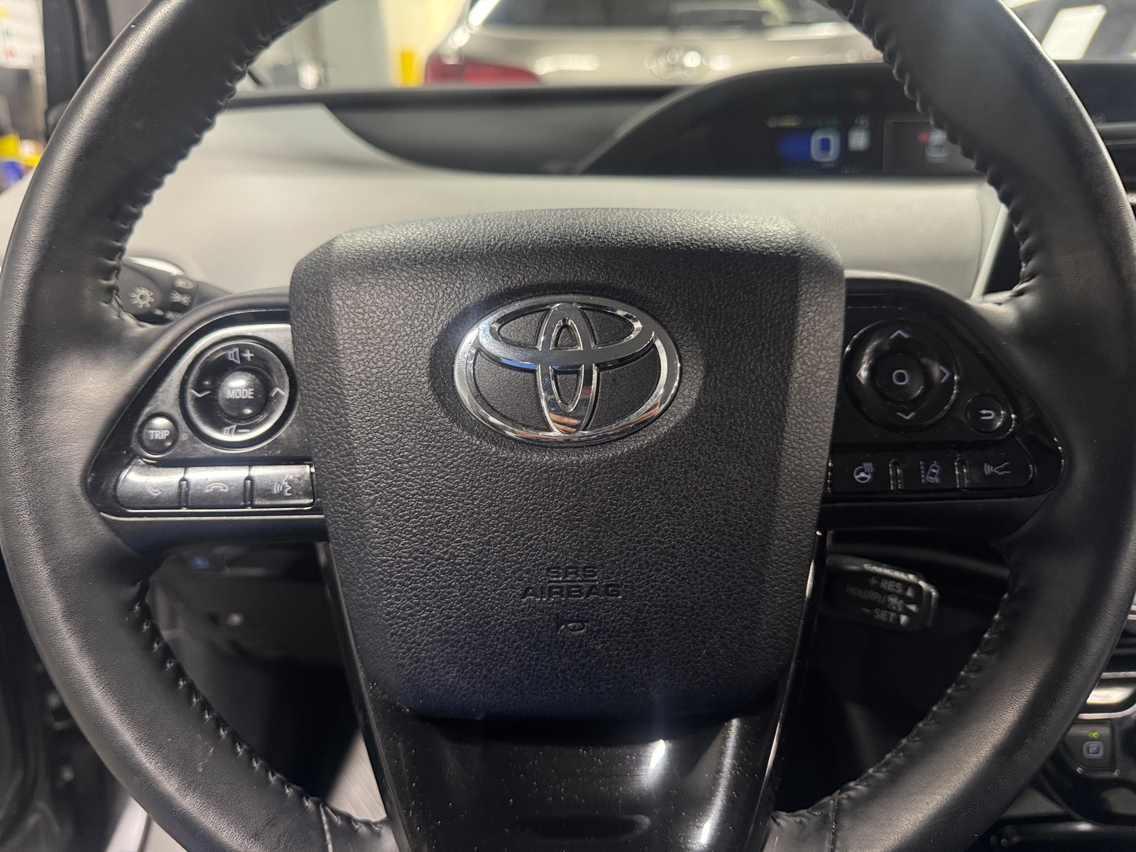 Thumbnail: 2022 Toyota Prius - 4