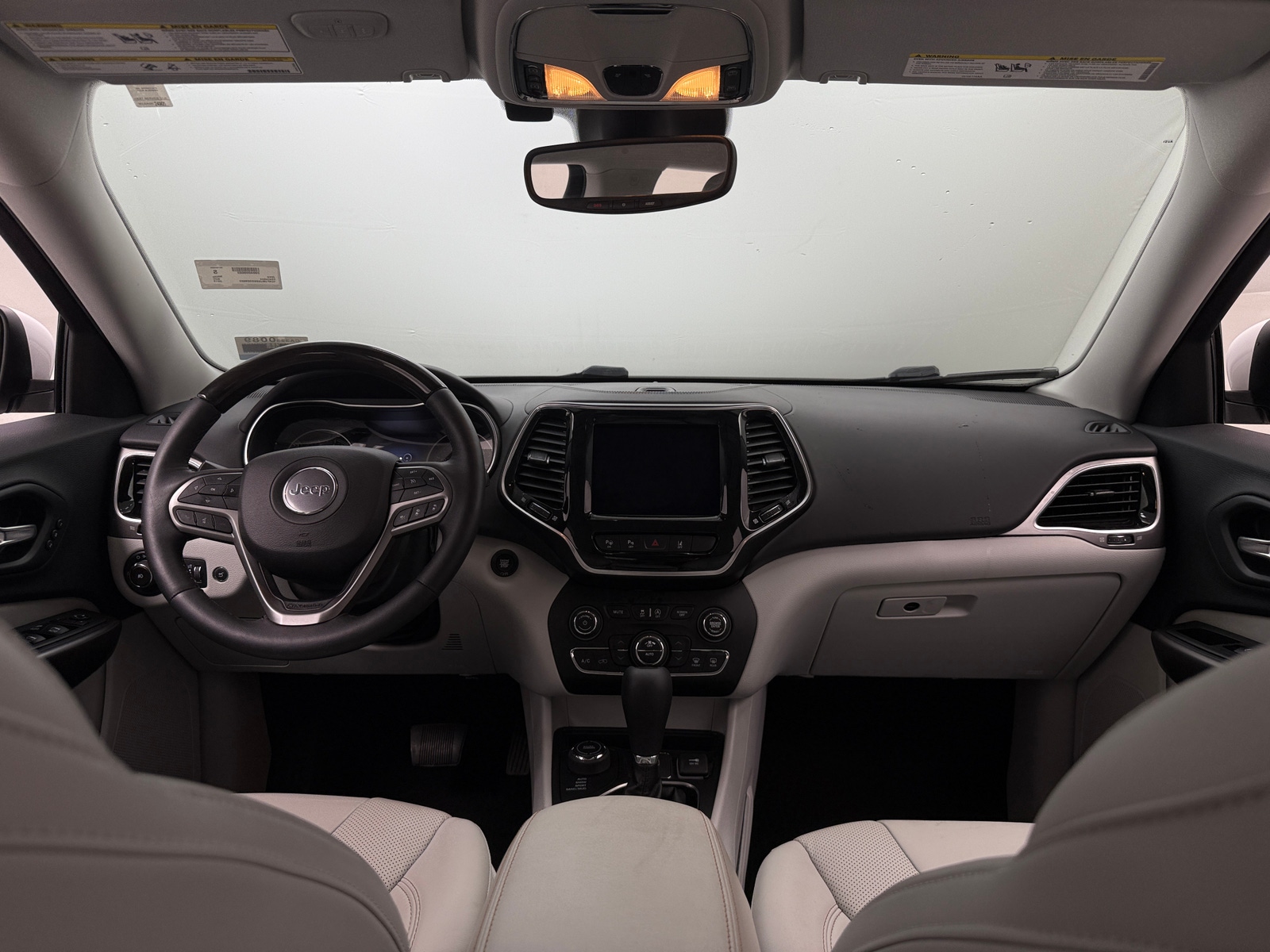 Thumbnail: 2019 Jeep Cherokee - 3