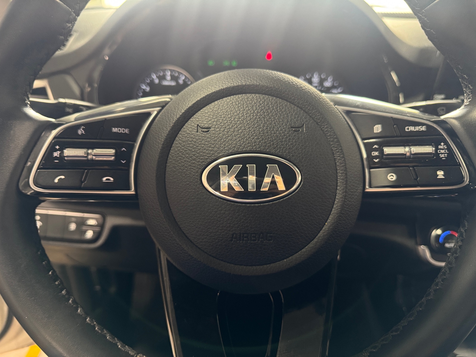 Thumbnail: 2021 Kia Seltos - 4