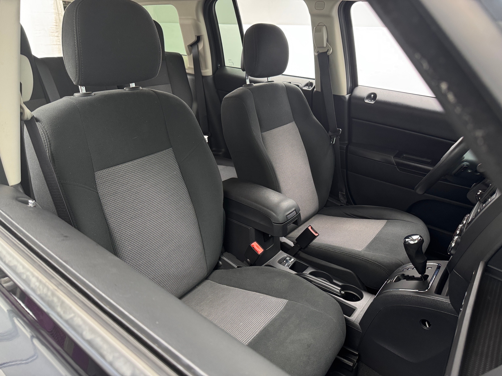 Thumbnail: 2014 Jeep Patriot - 2