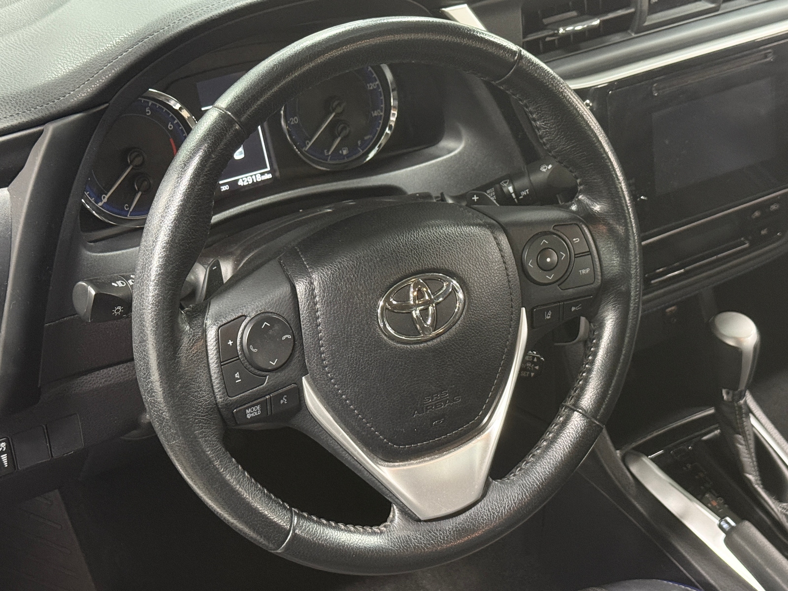 Thumbnail: 2019 Toyota Corolla - 4