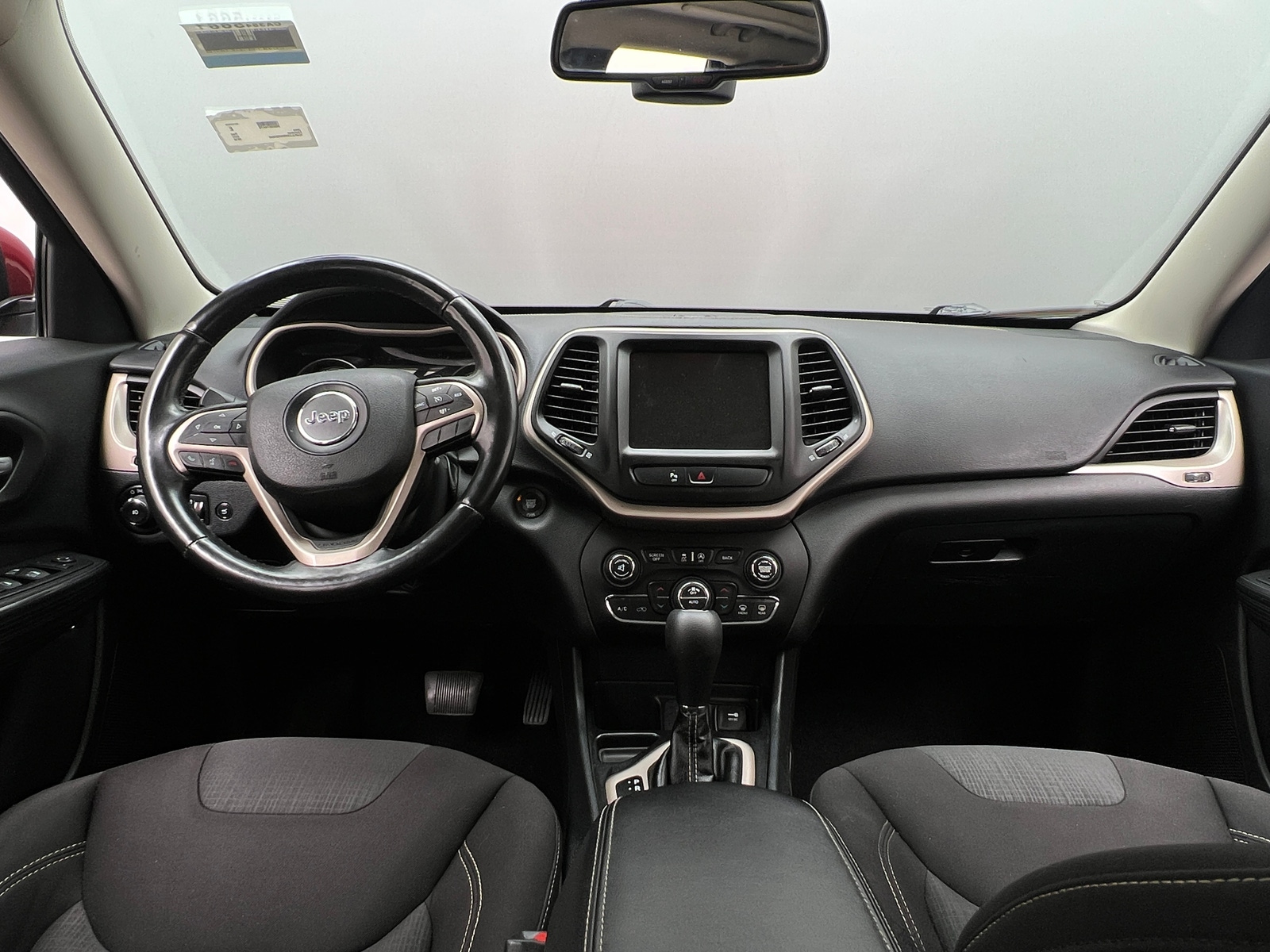 Thumbnail: 2016 Jeep Cherokee - 3
