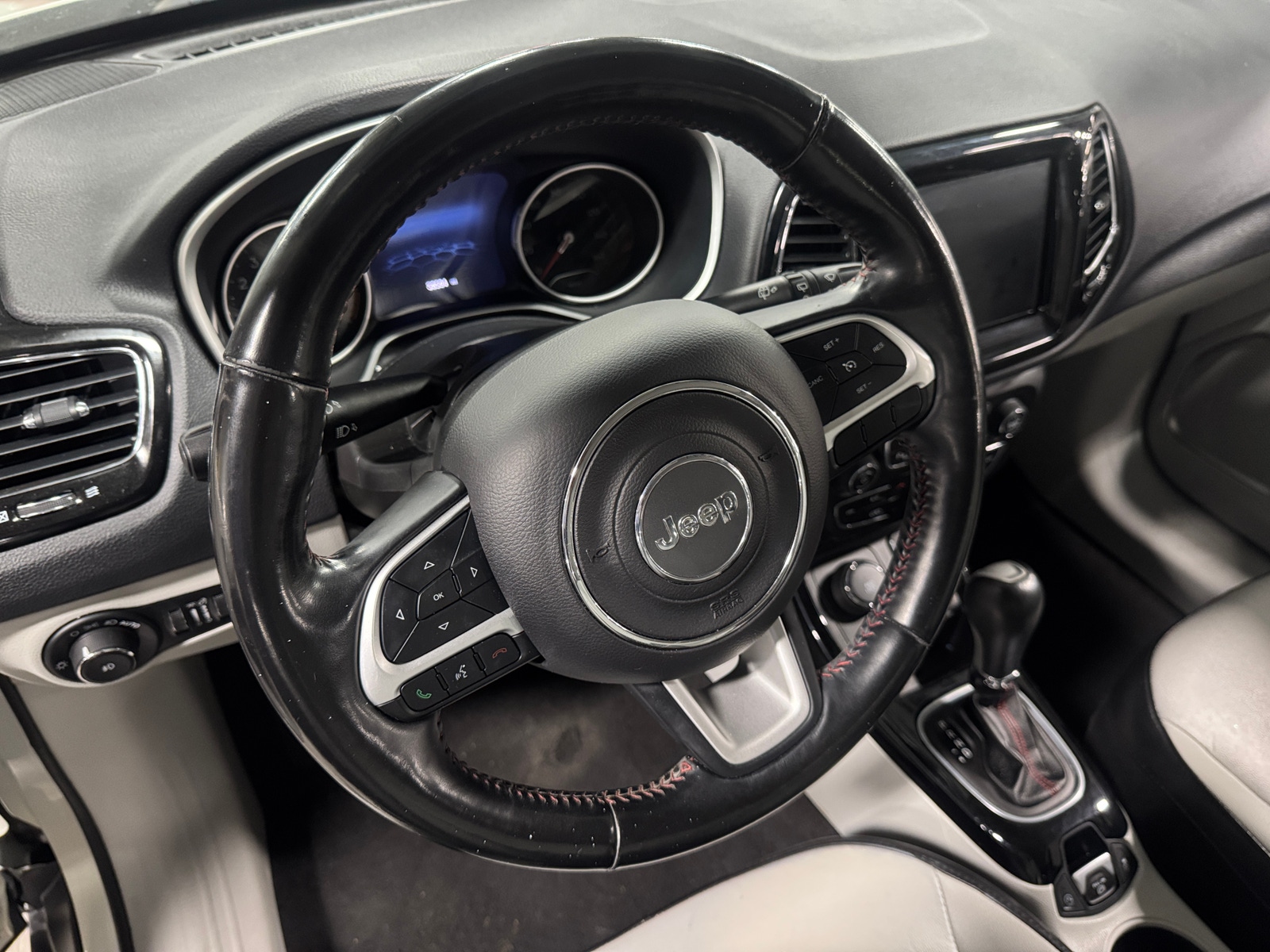 Thumbnail: 2020 Jeep Compass - 4