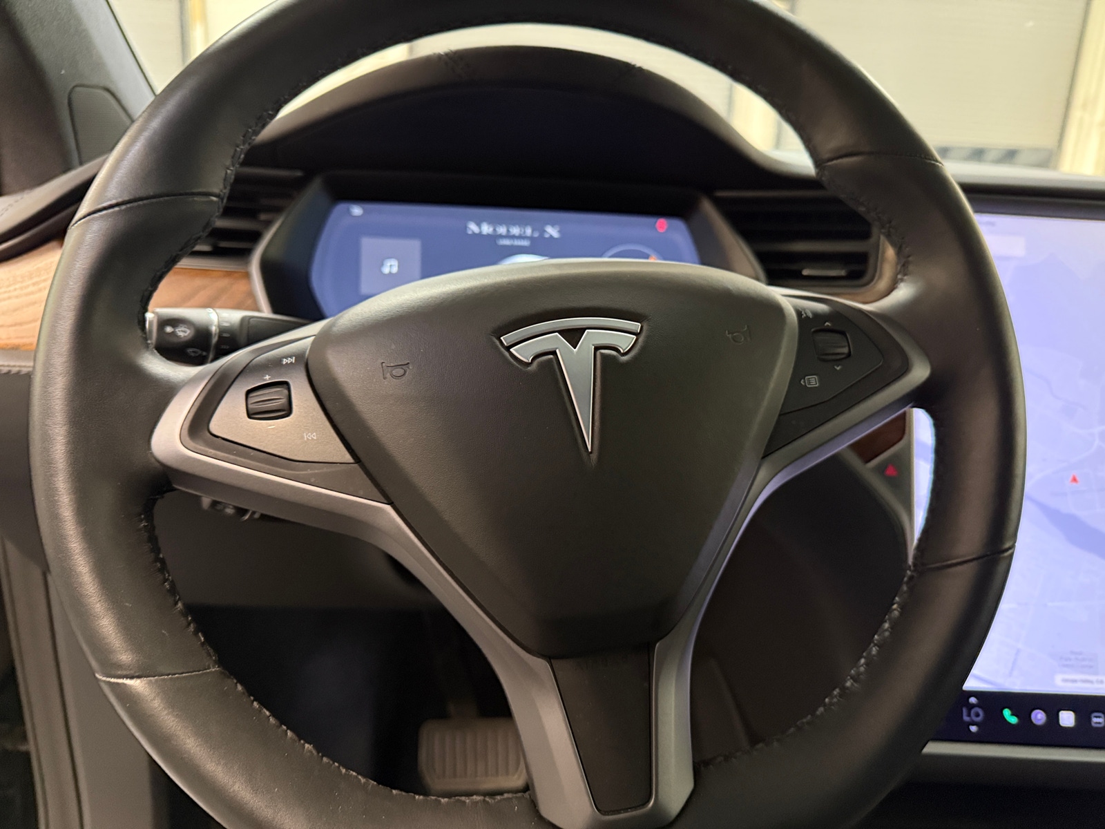 Thumbnail: 2019 Tesla Model X - 4