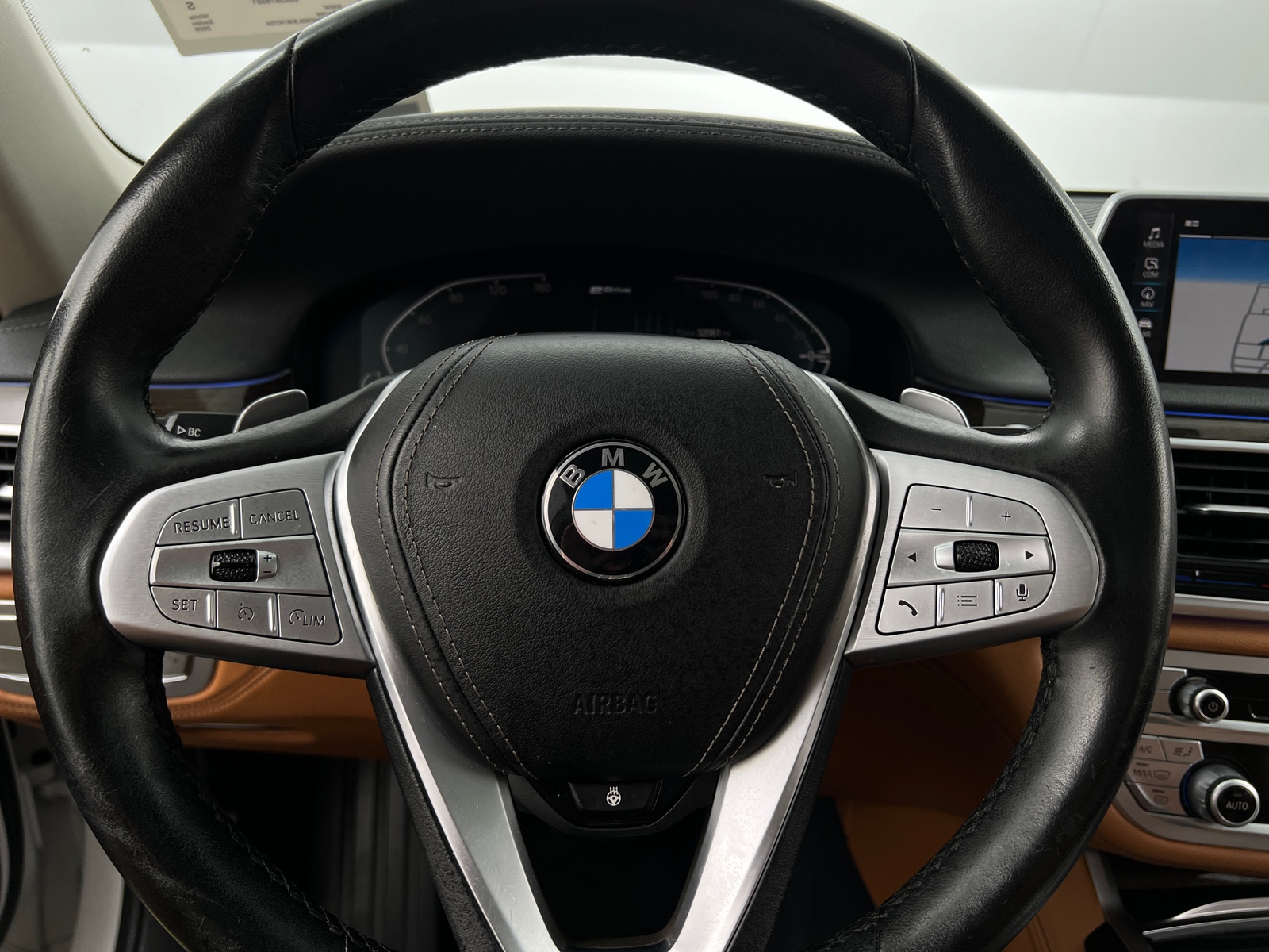 Thumbnail: 2020 BMW 7 Series - 4
